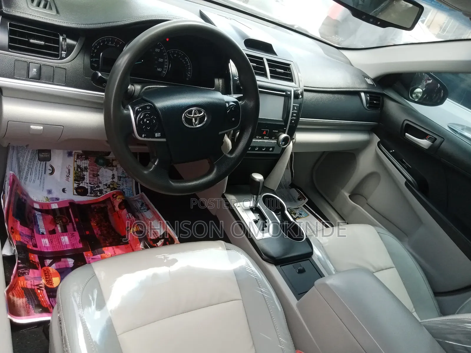 Toyota Camry LE 4dr Sedan (2.5L 4cyl 6A) 2014 Silver