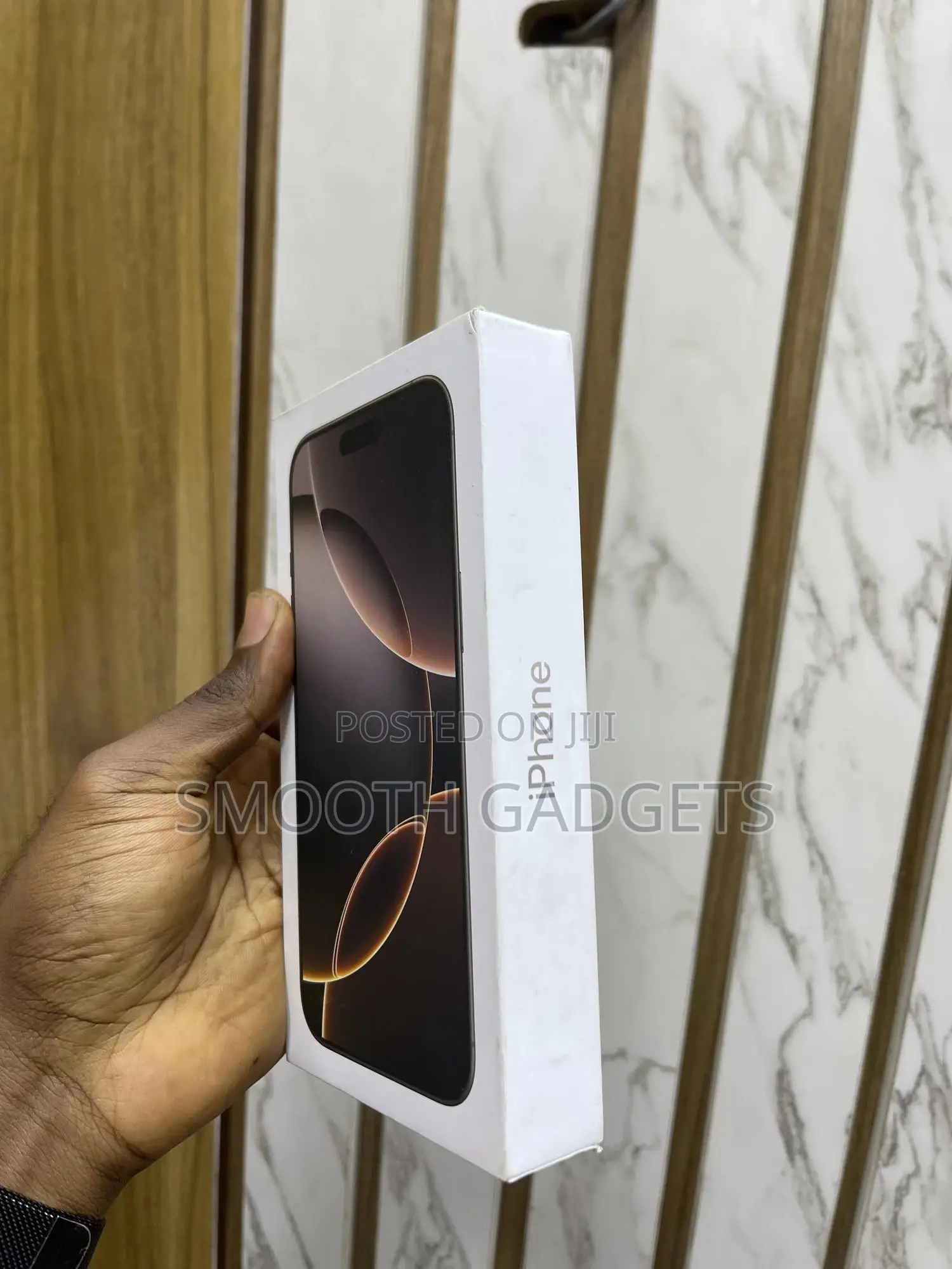 New Apple iPhone 16 Pro Max 256 GB Black