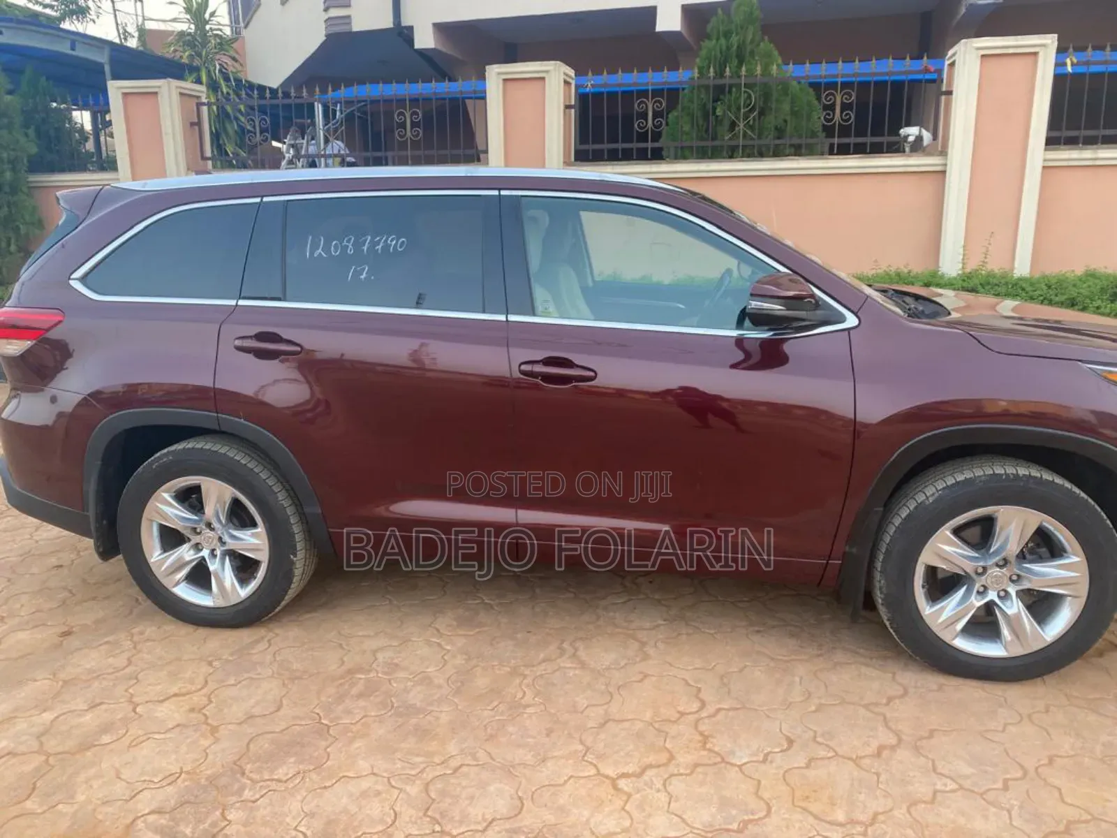 Toyota Highlander Limited Platinum 4x2 V6 (3.5L 6cyl 8A) 2017 Red