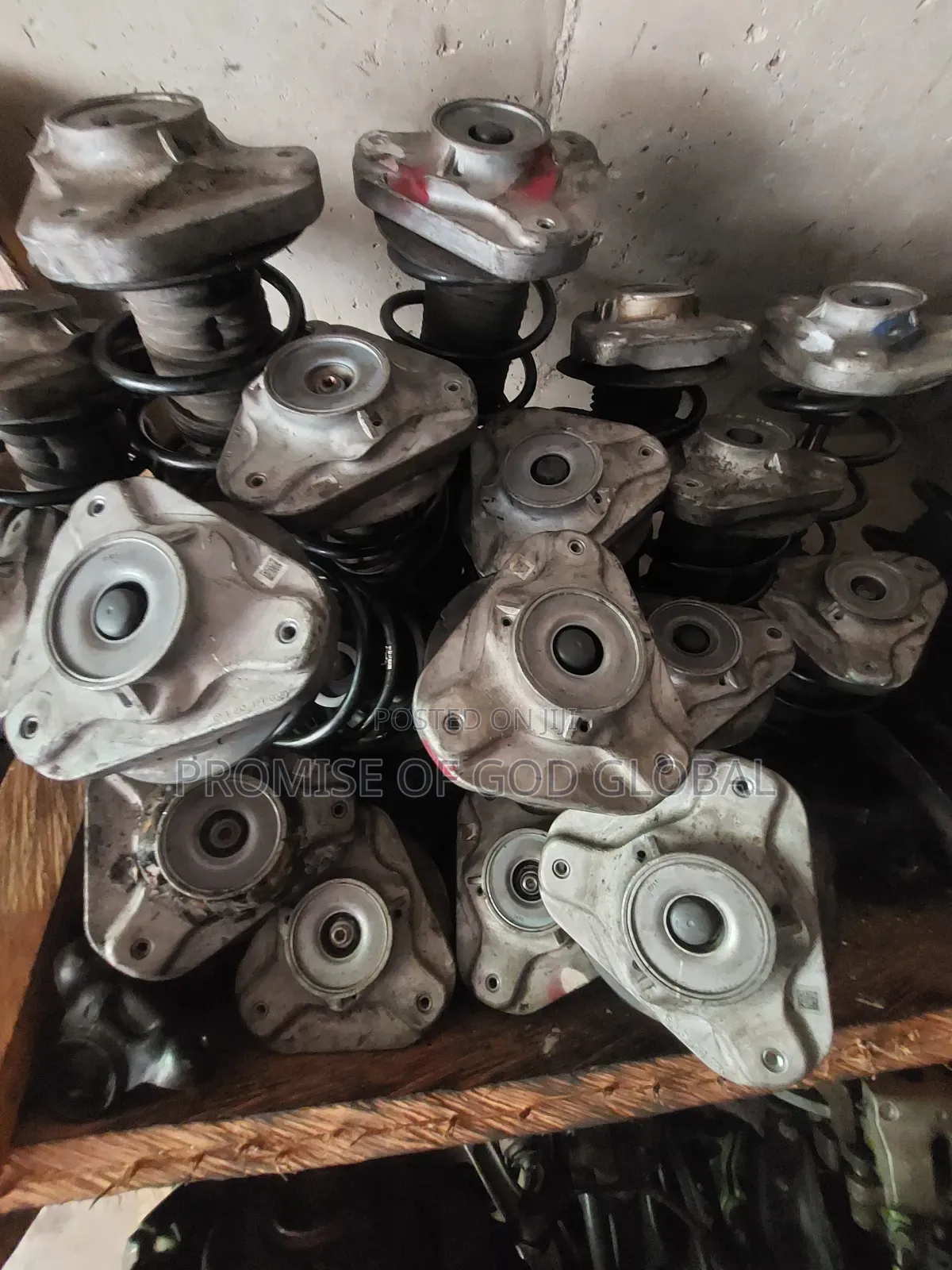 Mercedes Benz 212 Front Shock