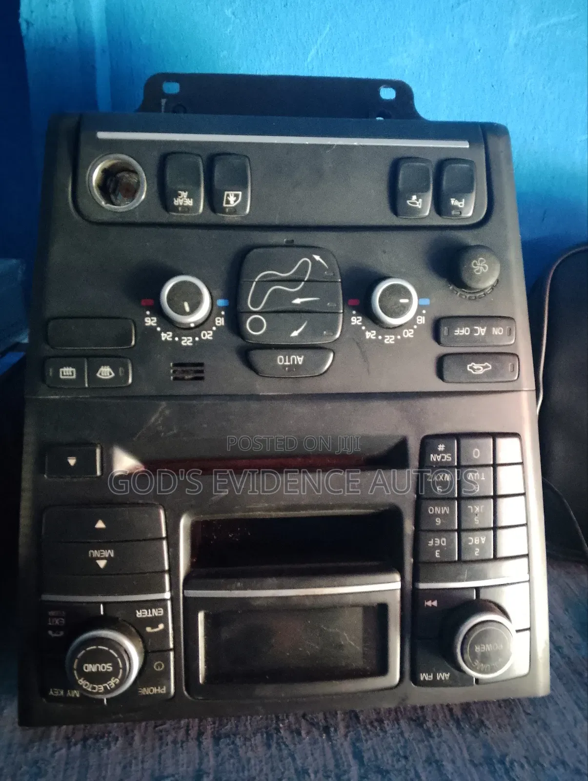Audio and DVD Sound System Xc90