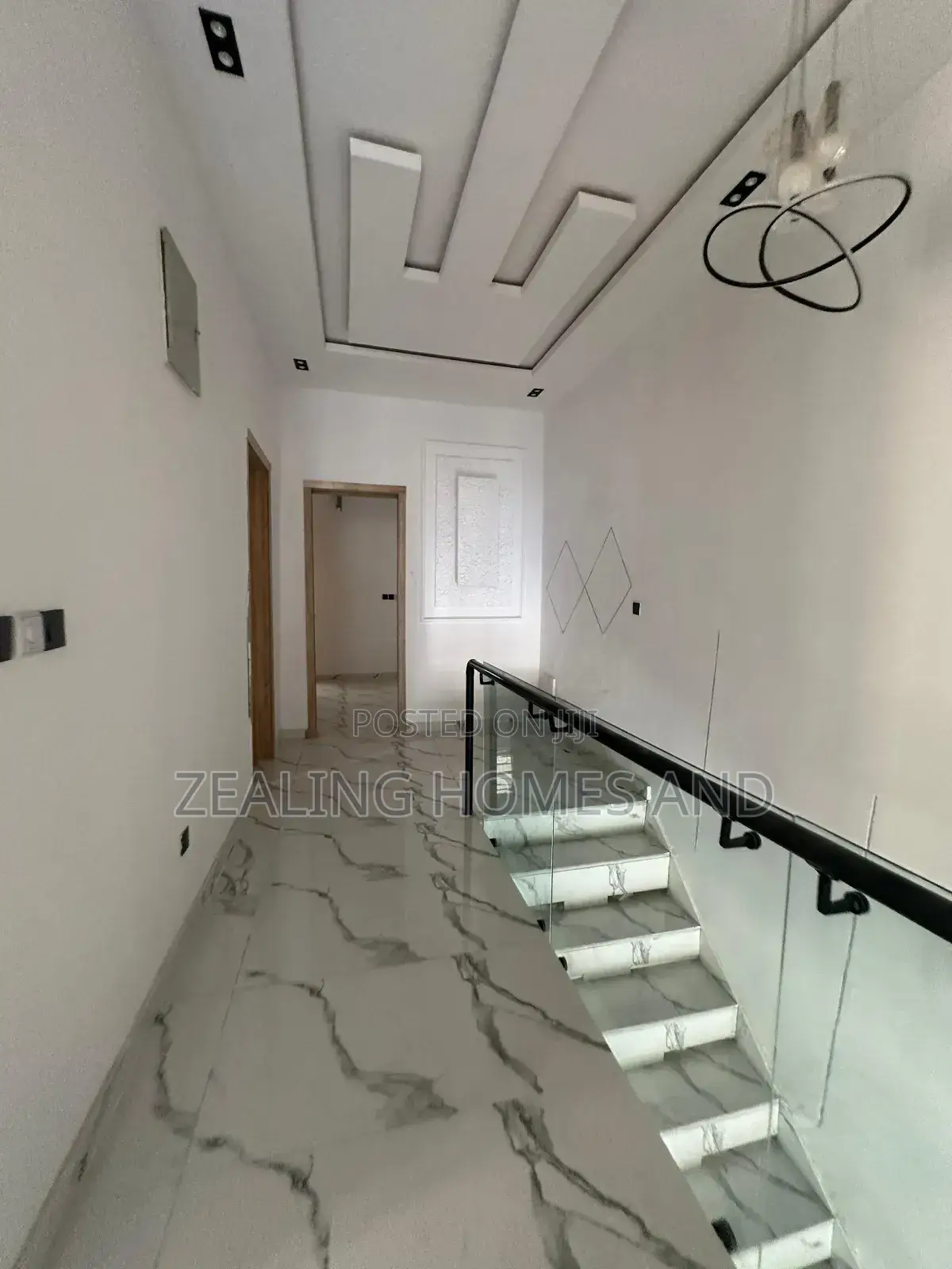 5bdrm Duplex in Lekki Ajah Estate for sale