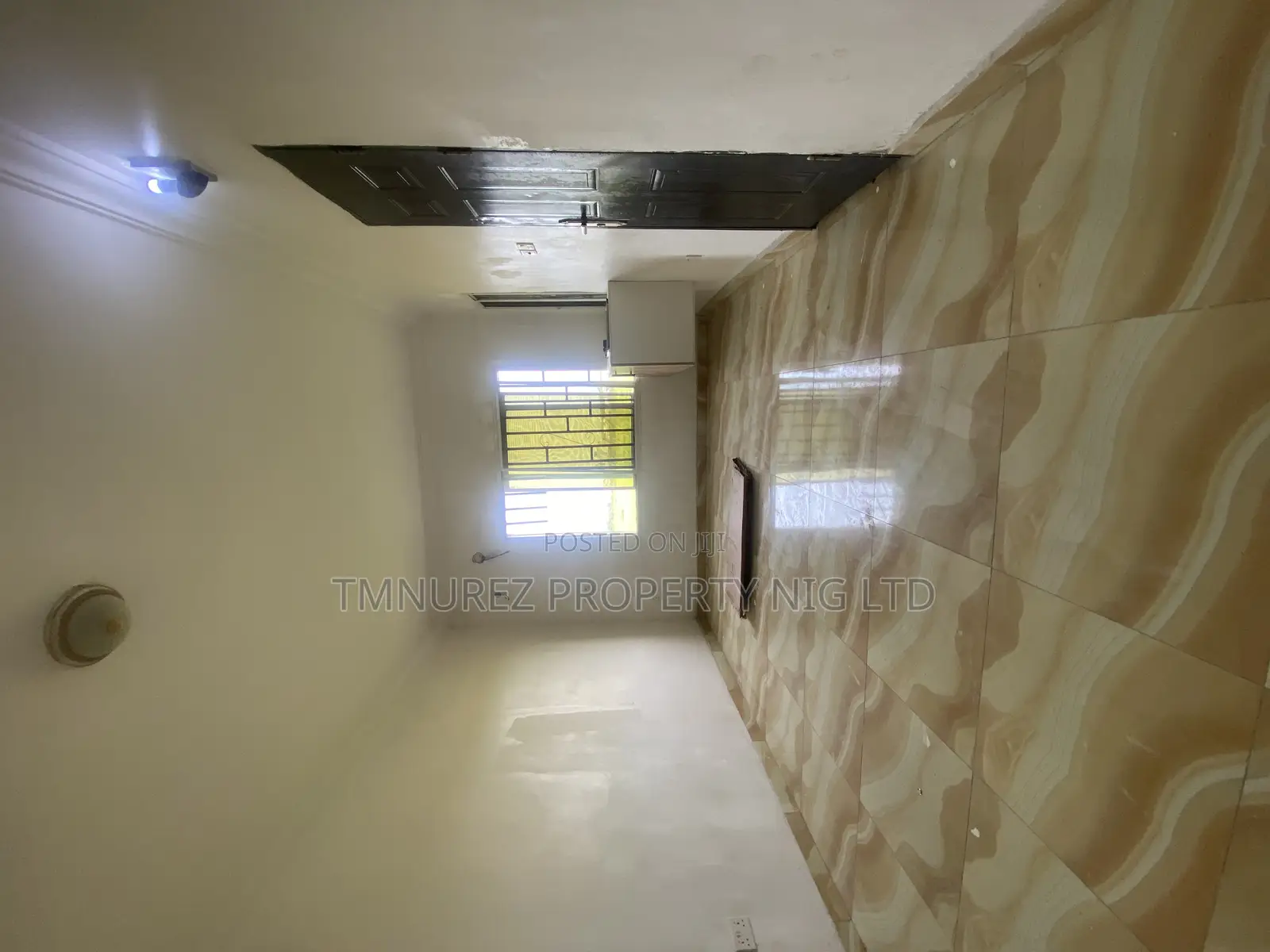 Studio Apartment in Chevron Drive for rent