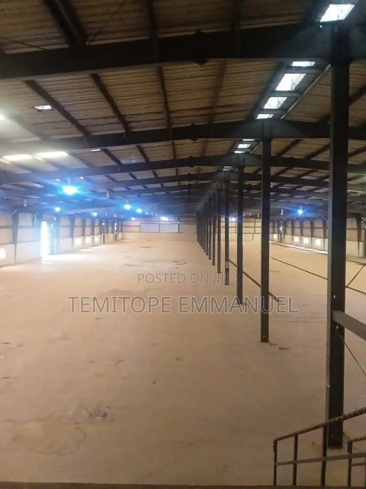 Massive 2 Different Bays of Warehouse in a Good Area