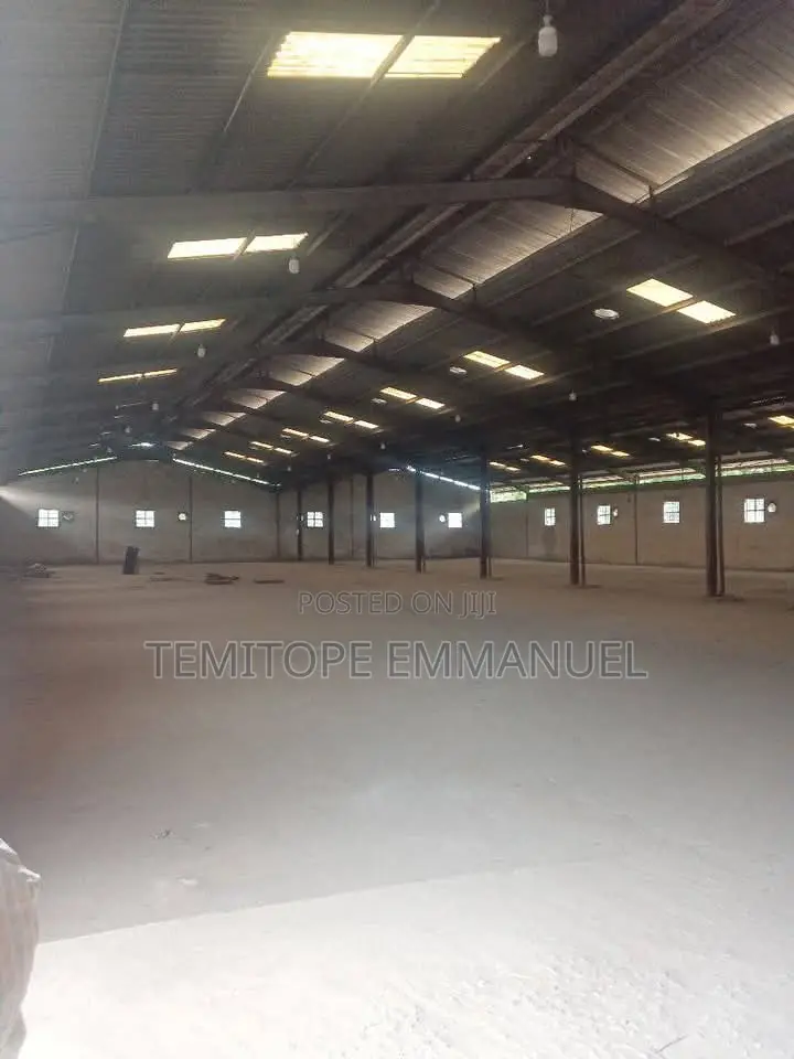 Massive 2 Different Bays of Warehouse in a Good Area