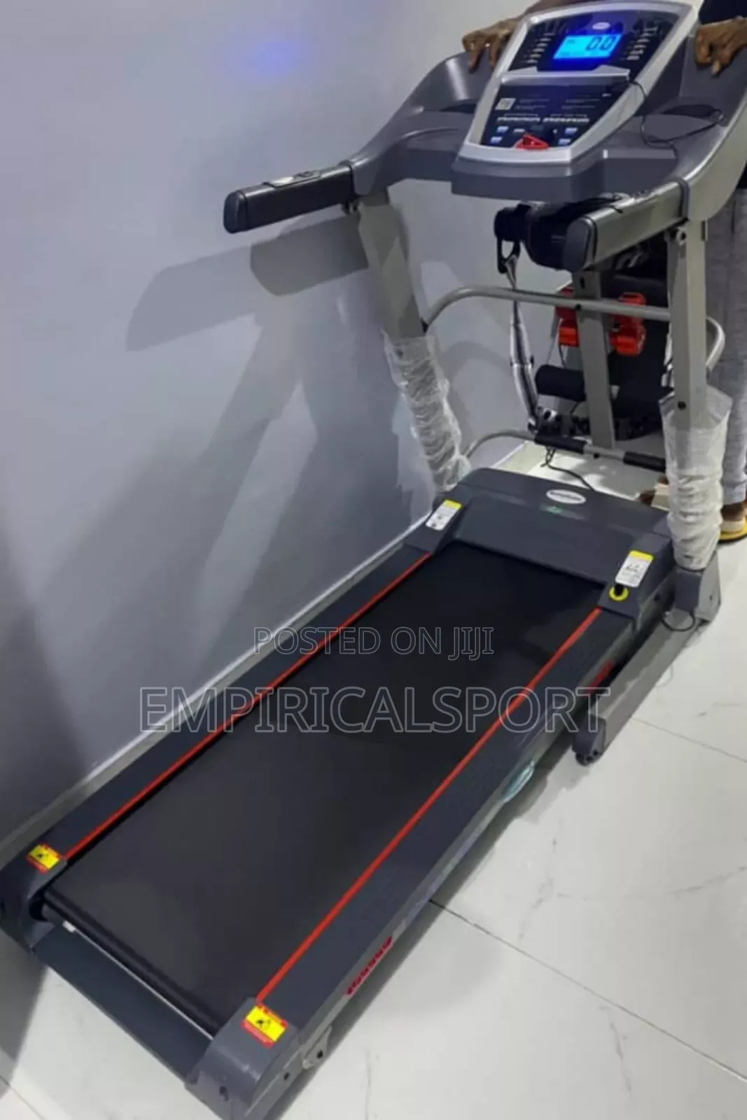 2.5hp Treadmill, 120kg Capacity