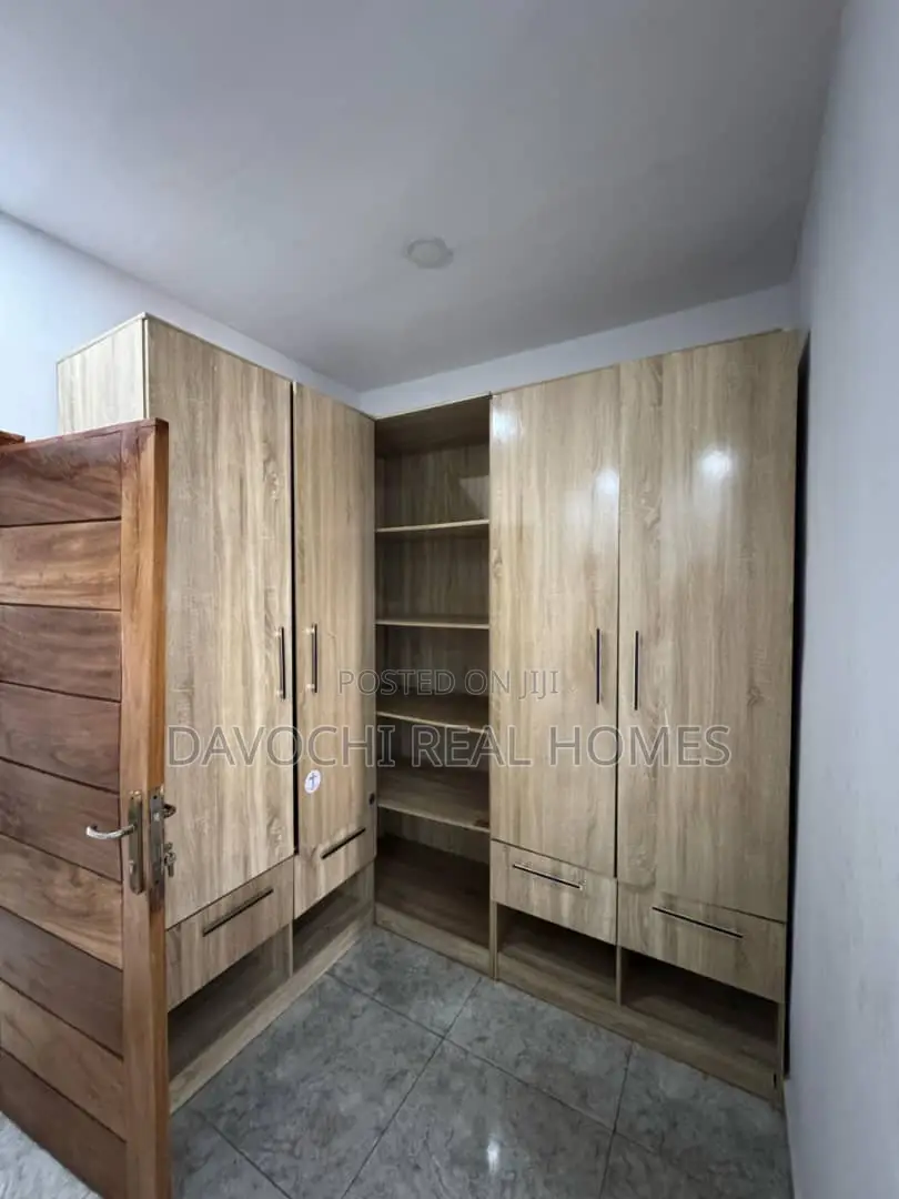 4bdrm Penthouse in Ikate for rent