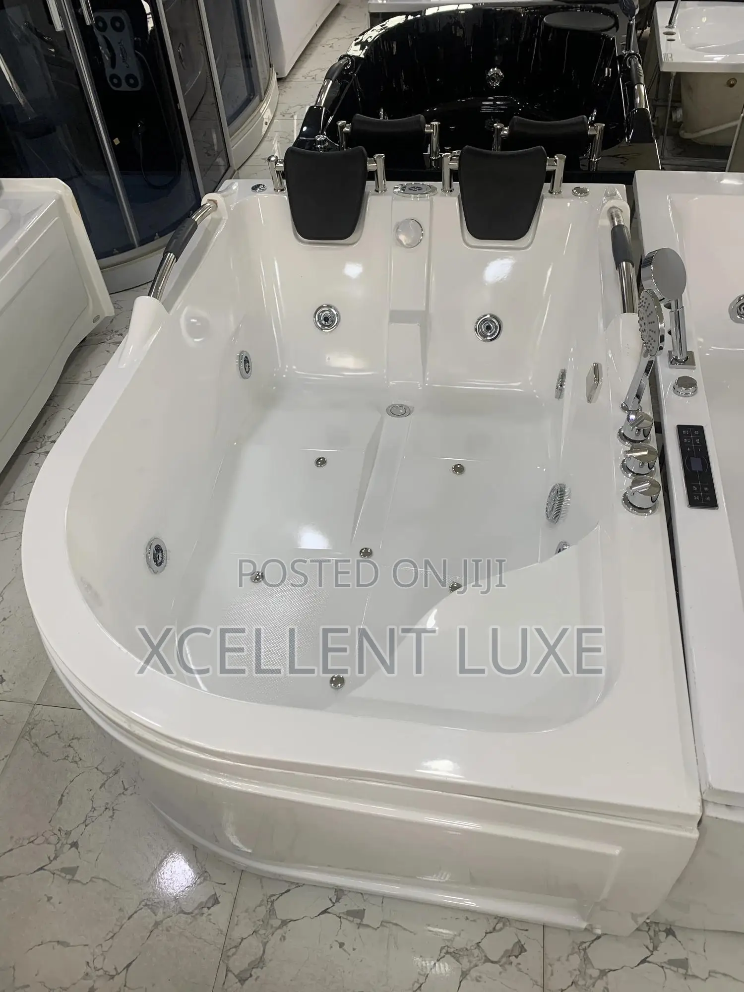 White Double Jacuzzi Massage Bathtub 120x180cm
