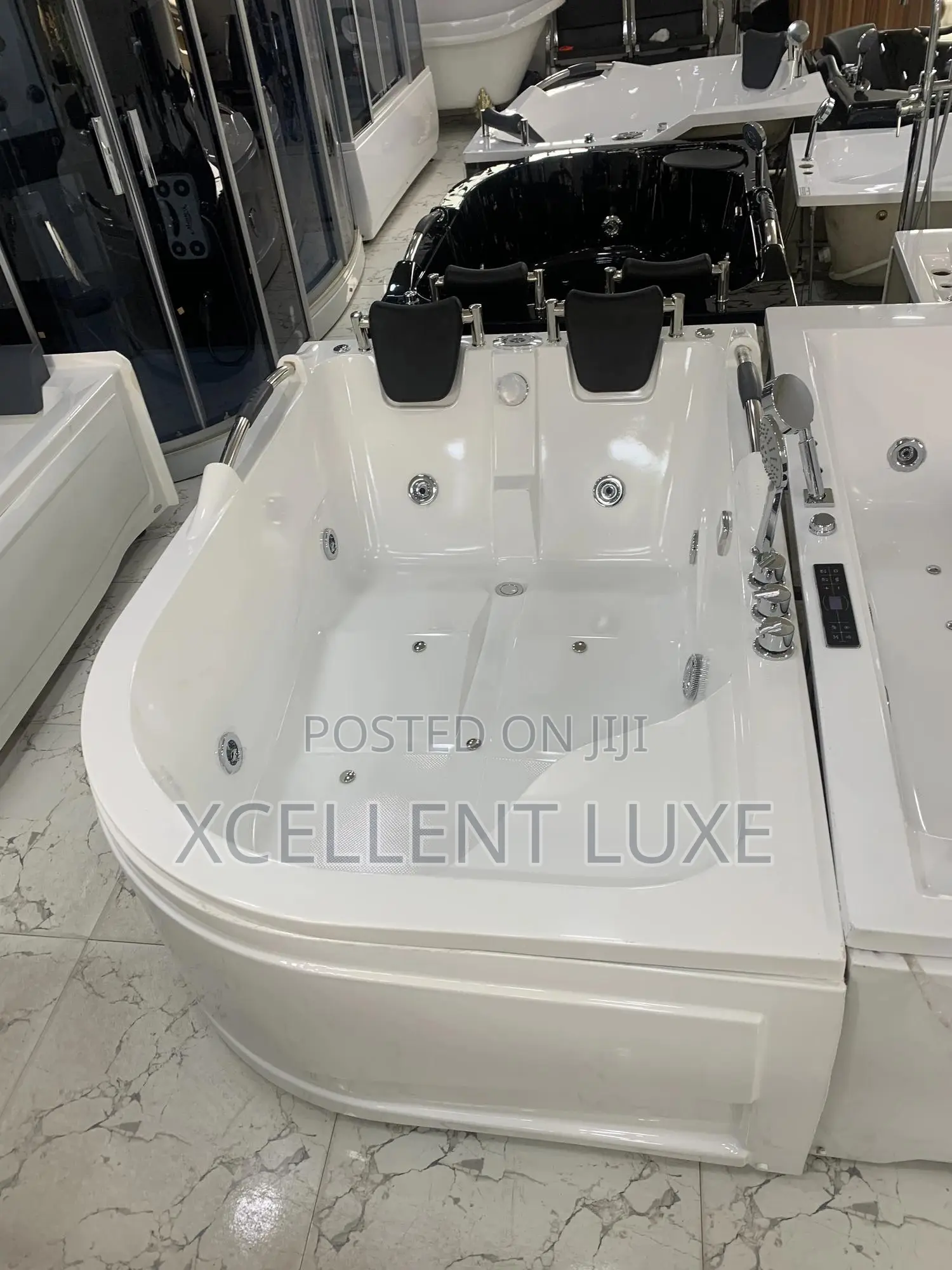 White Double Jacuzzi Massage Bathtub 120x180cm
