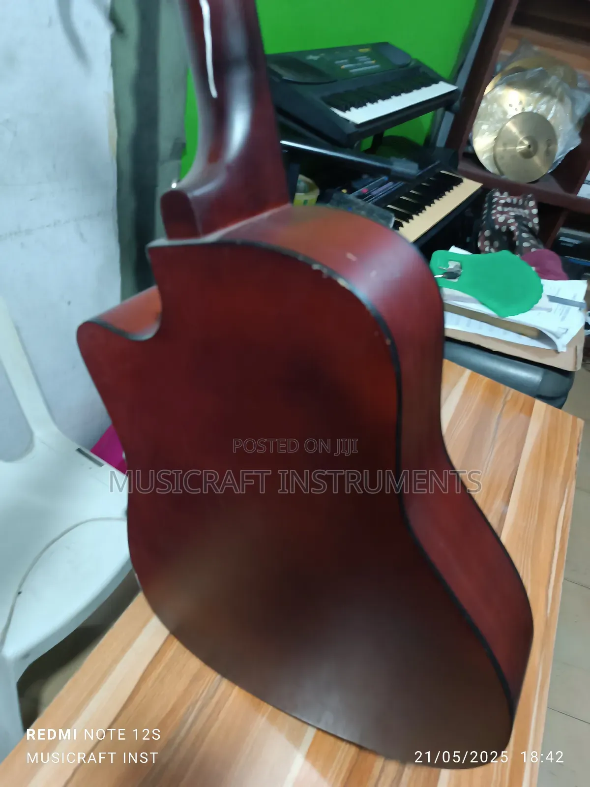 Andrew Acoustic Guitar