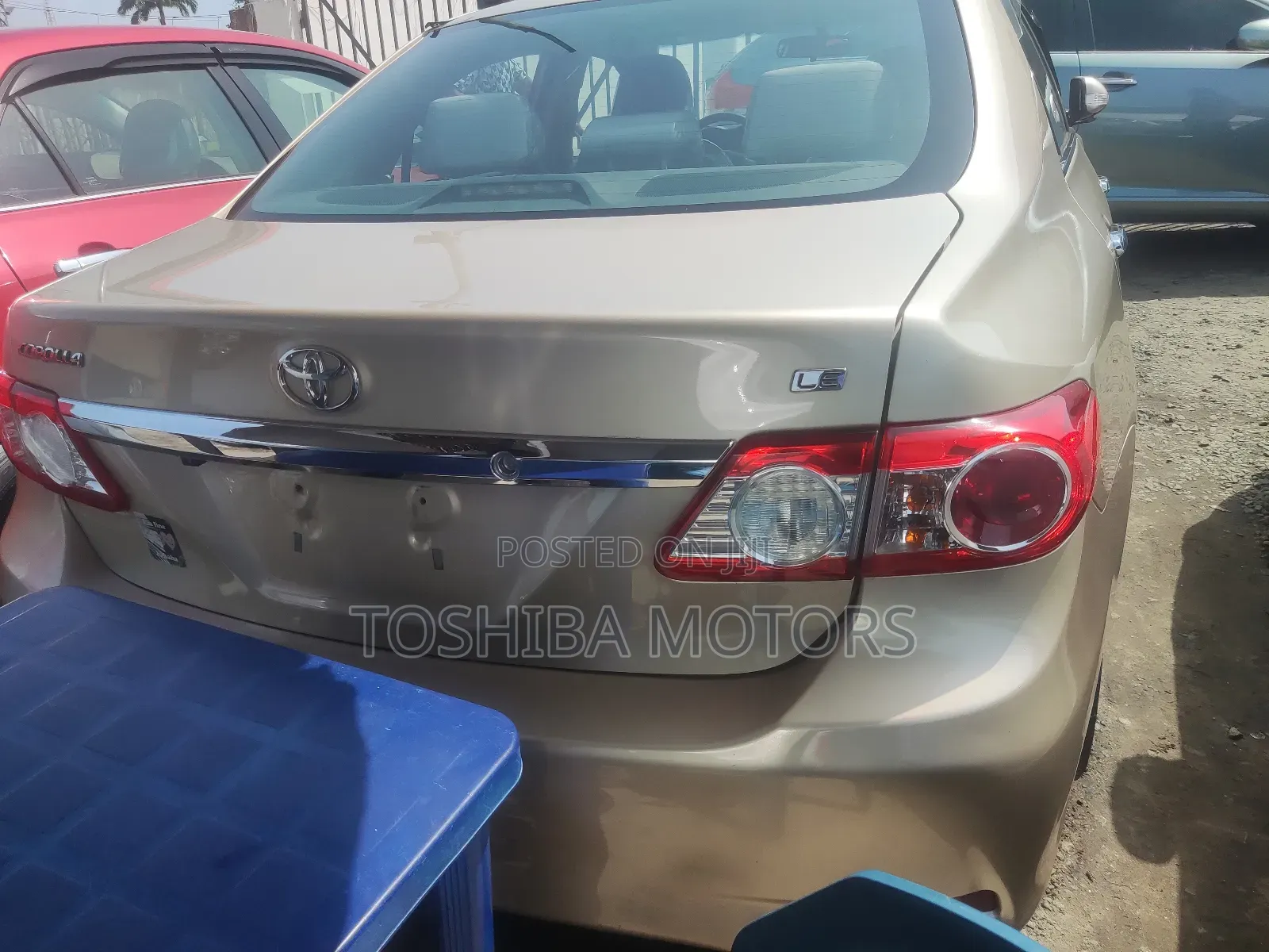 Toyota Corolla LE 4dr Sedan (1.8L 4cyl 4A) 2013 Gold