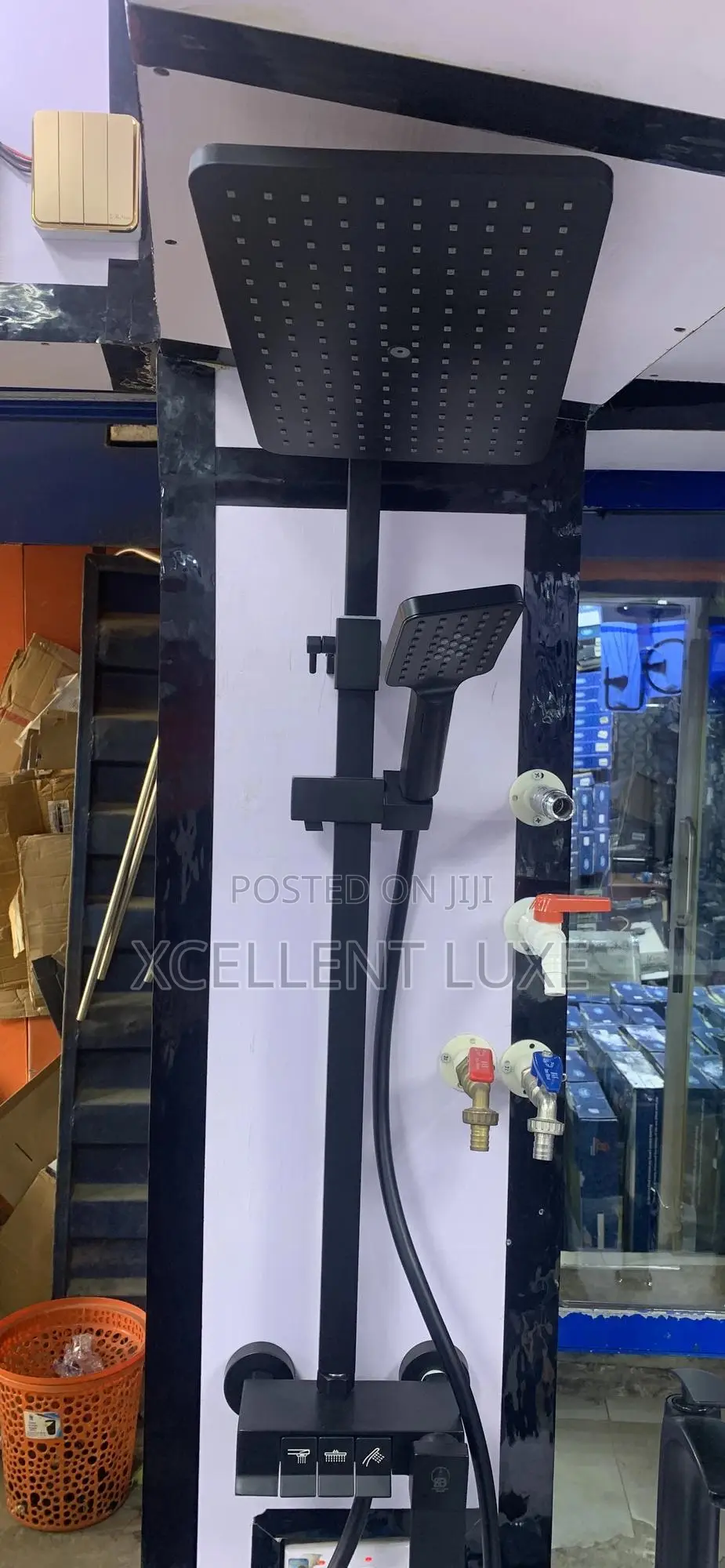 Black Pressure Pressing Shower Set With Tap