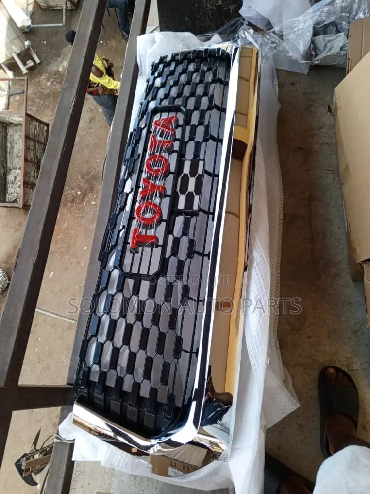 Front Grill Tundra 2020 With Led Light Available