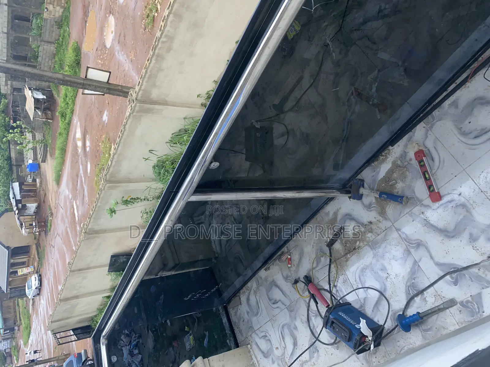 Frameless Glass With Stainless Steel Rails