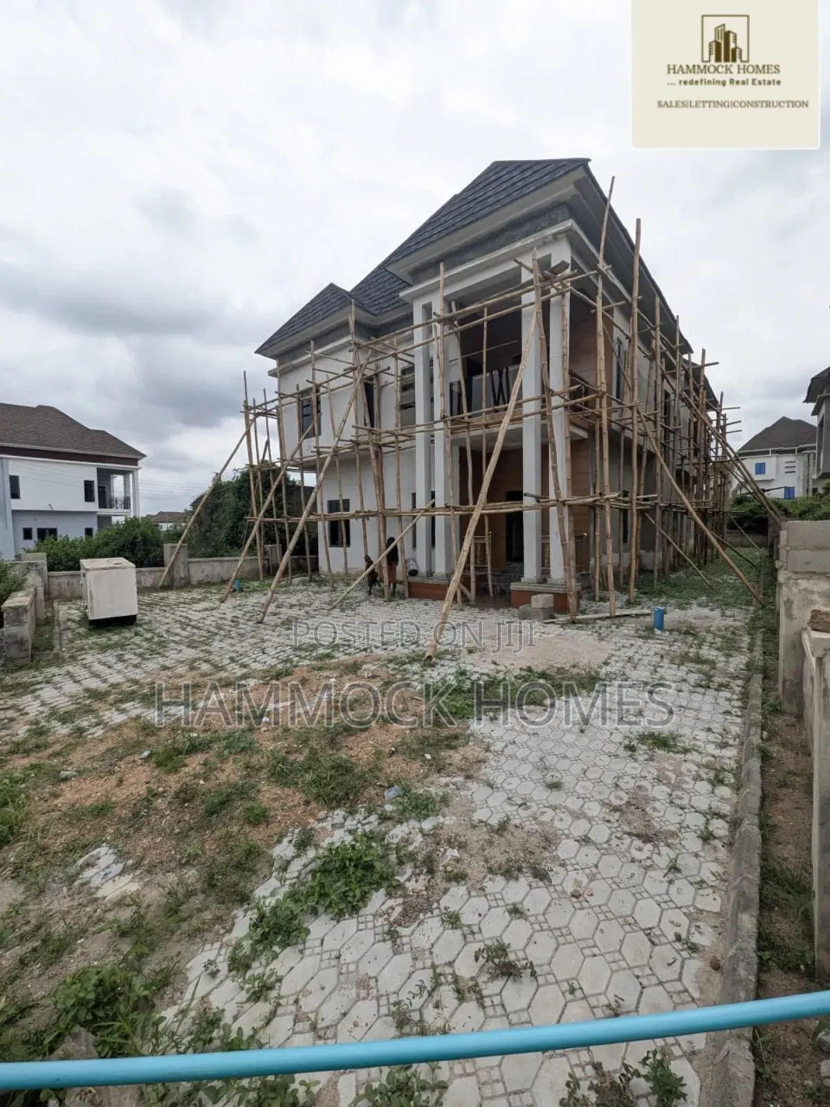 5bdrm Duplex in Tiger Mini Estate Ojoo for sale