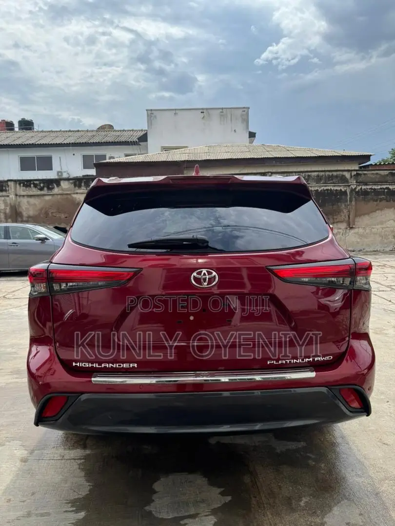 Toyota Highlander Platinum 2021 Burgundy