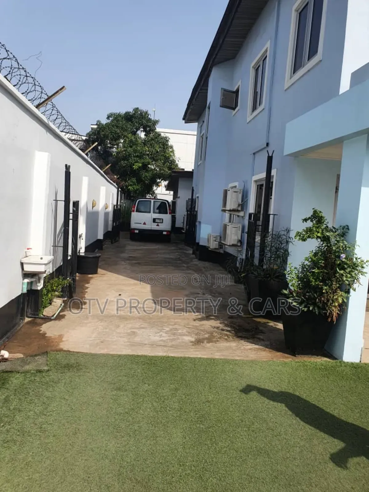 Furnished 4bdrm Duplex in Victoria Island for sale