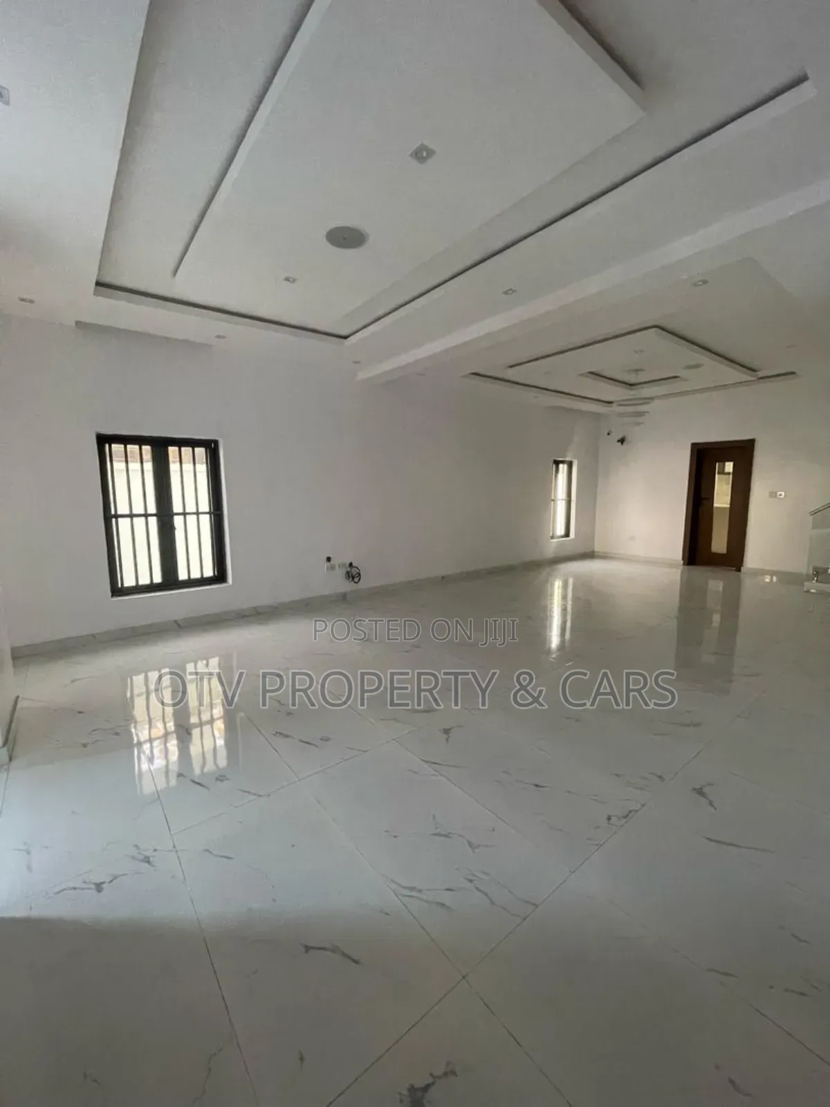 Furnished 5bdrm Duplex in Lekki Phase 1 for sale