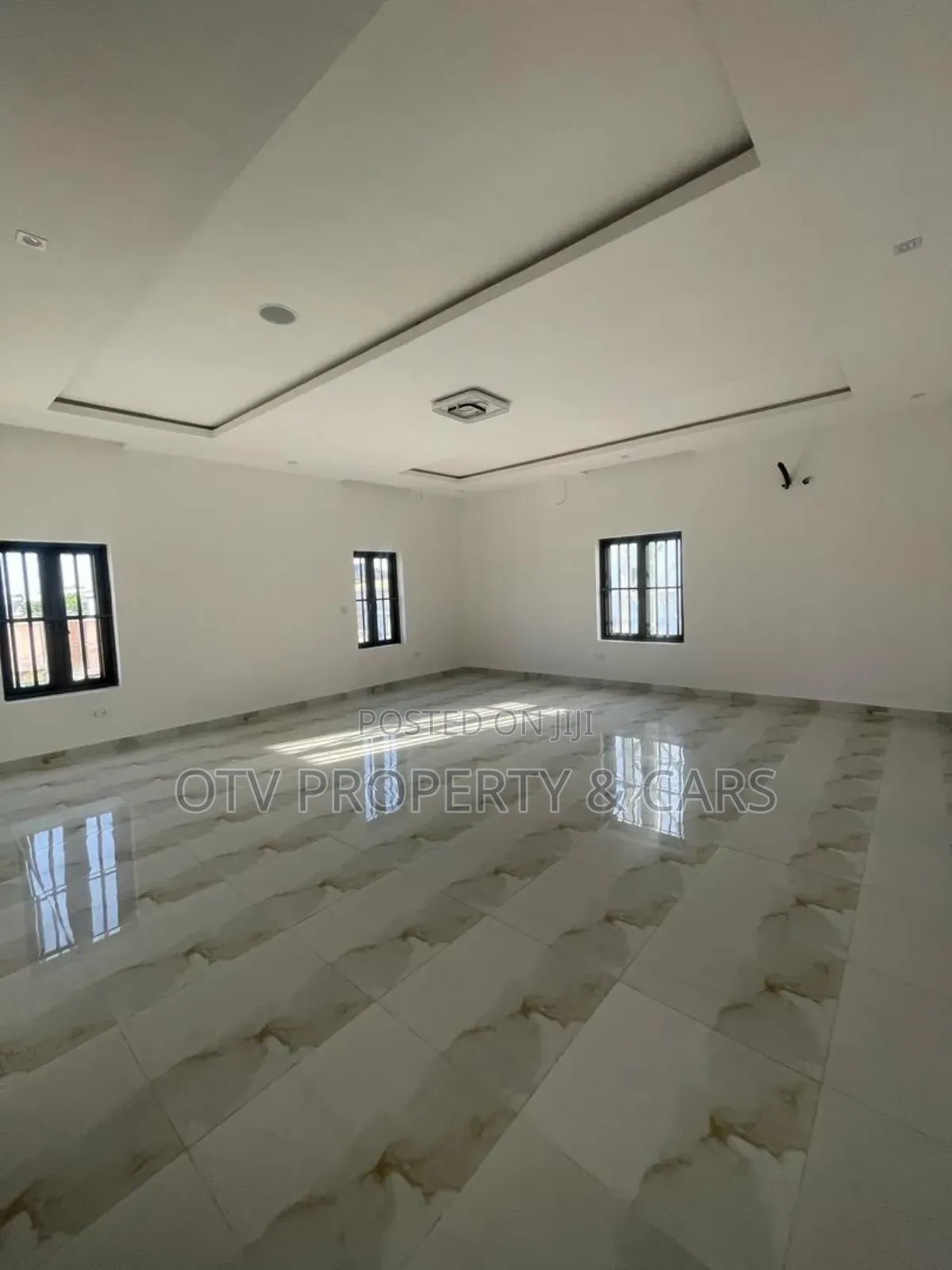 Furnished 5bdrm Duplex in Lekki Phase 1 for sale