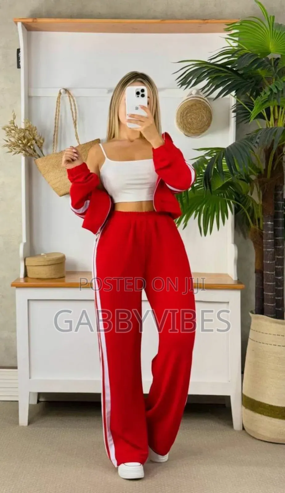 Khuzhi Fashionable Women Wears