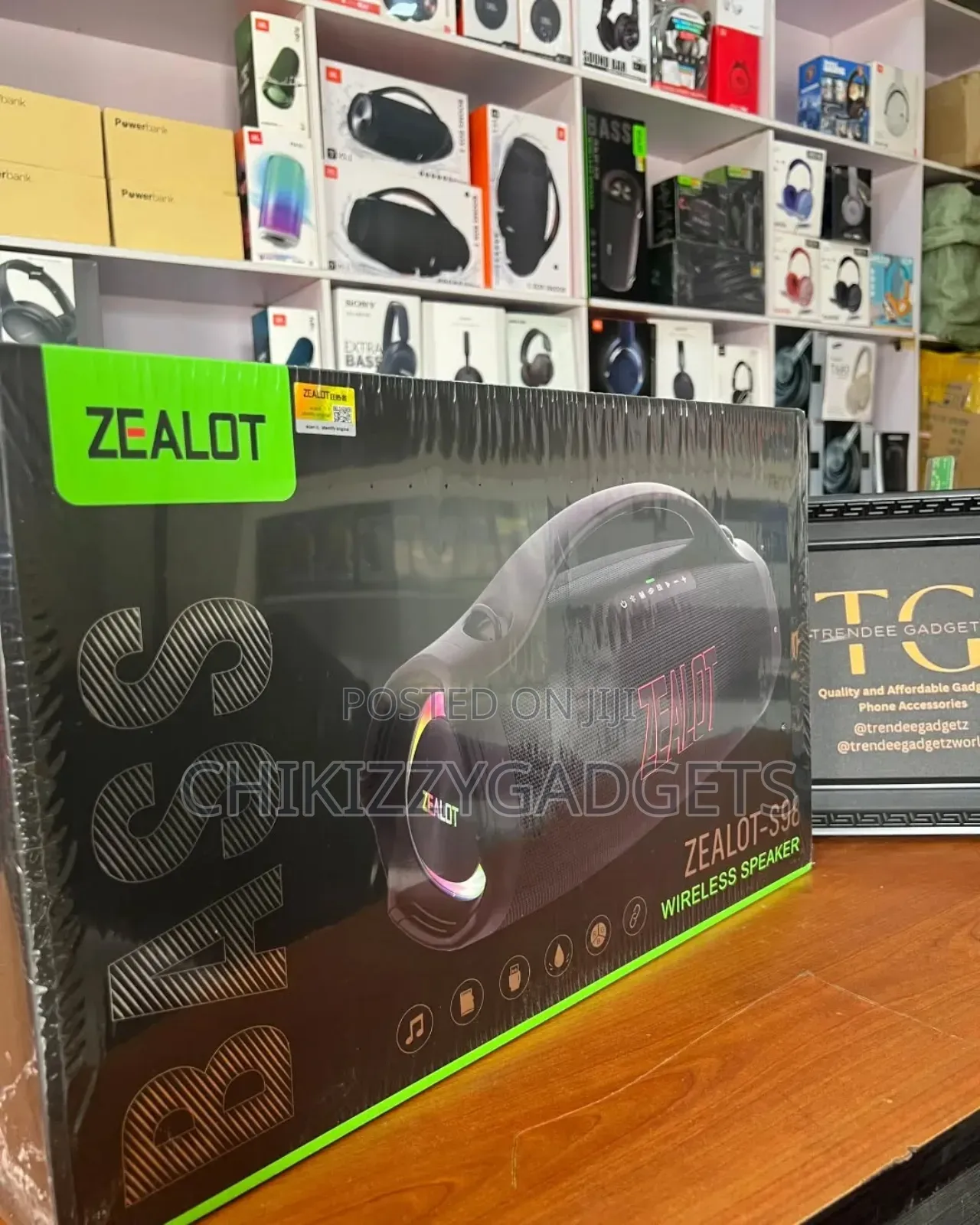 Brand New Zealot S98 Bluetooth Speaker