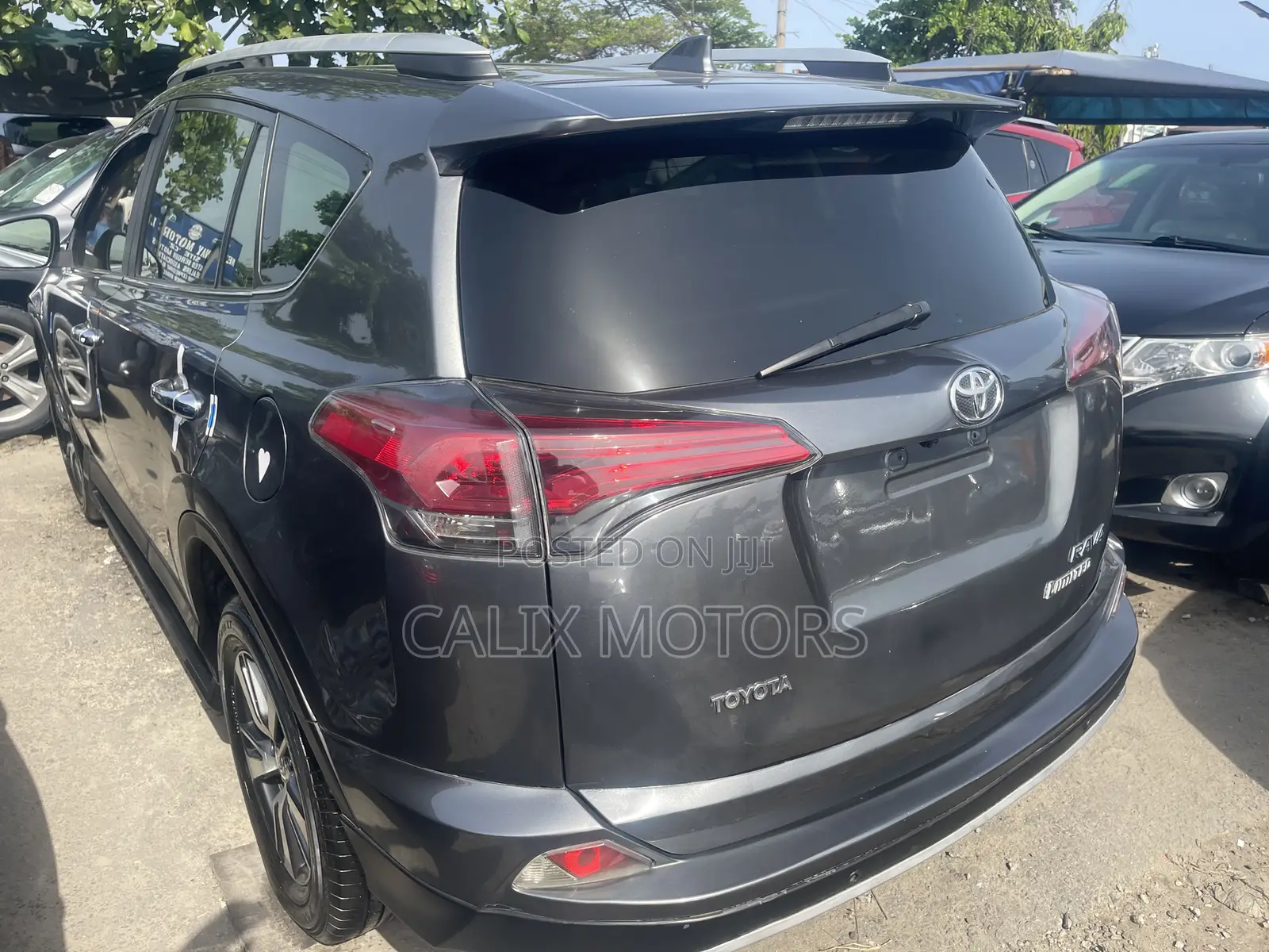 Toyota RAV4 2018 Gray