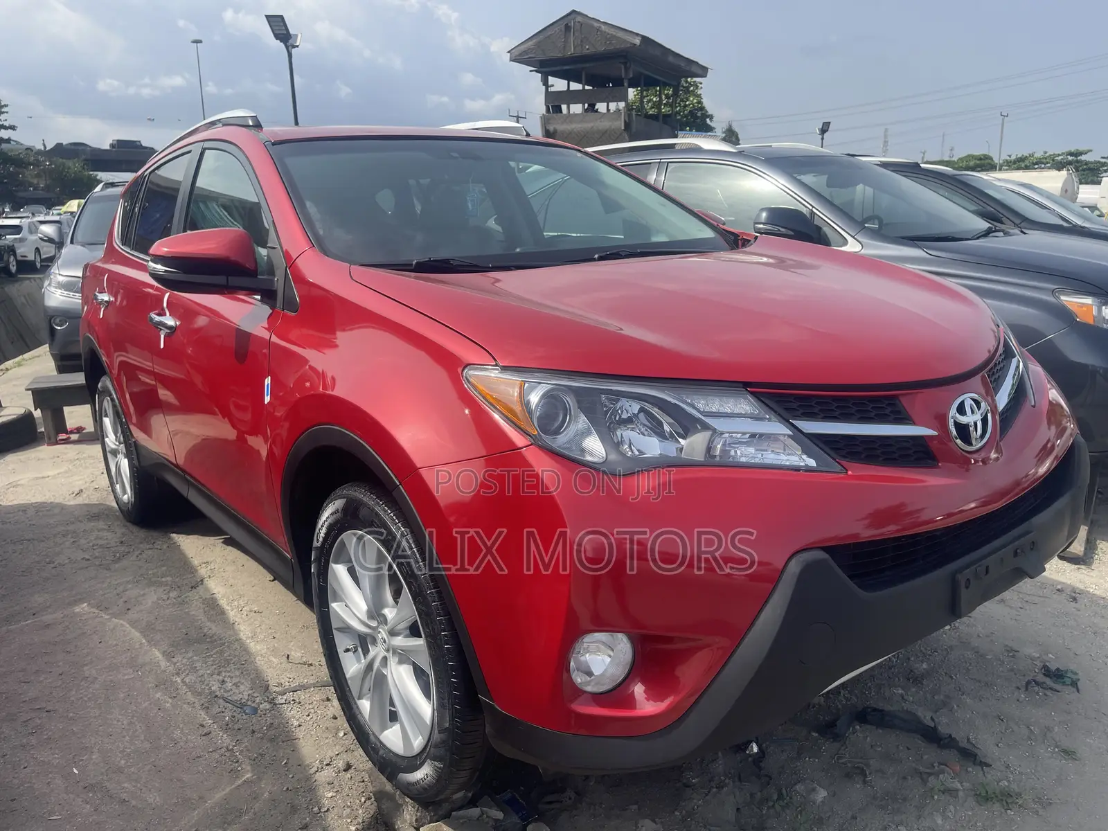 Toyota RAV4 2015 Red