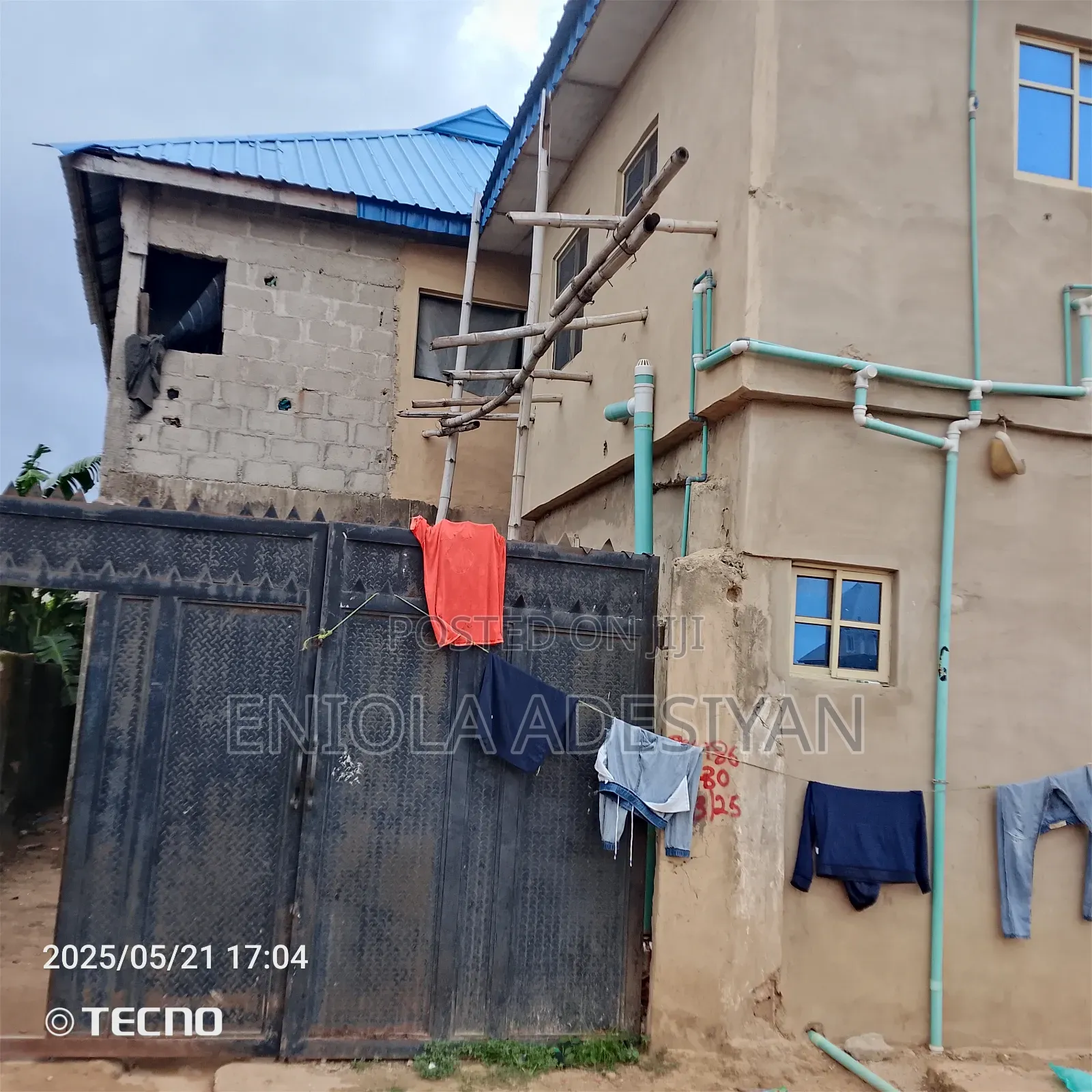 12bdrm Block of Flats in Bomode Oku Dangote, Igbogbo for sale