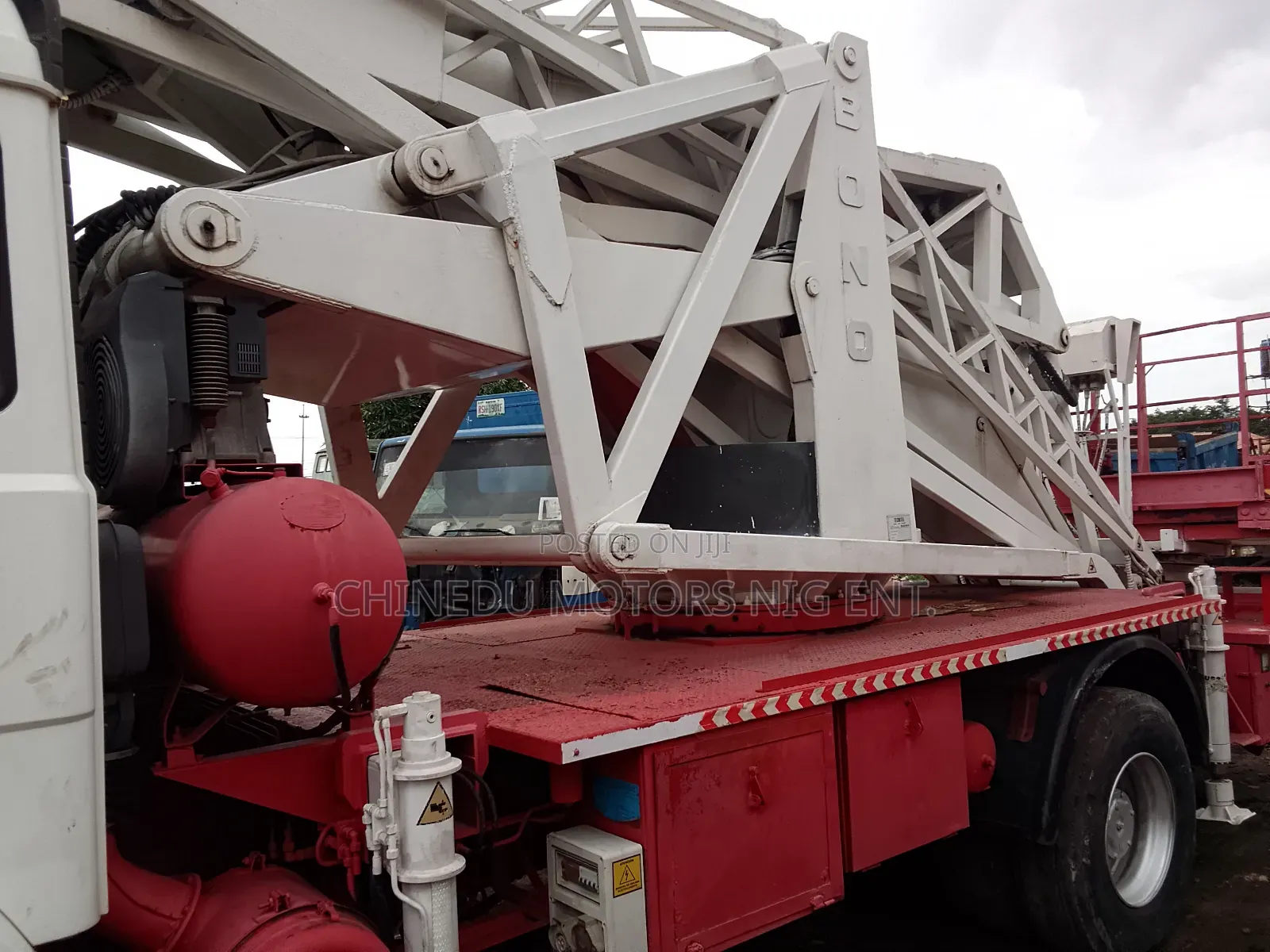 Iveaco 190-26 Man Lift 30 Meters