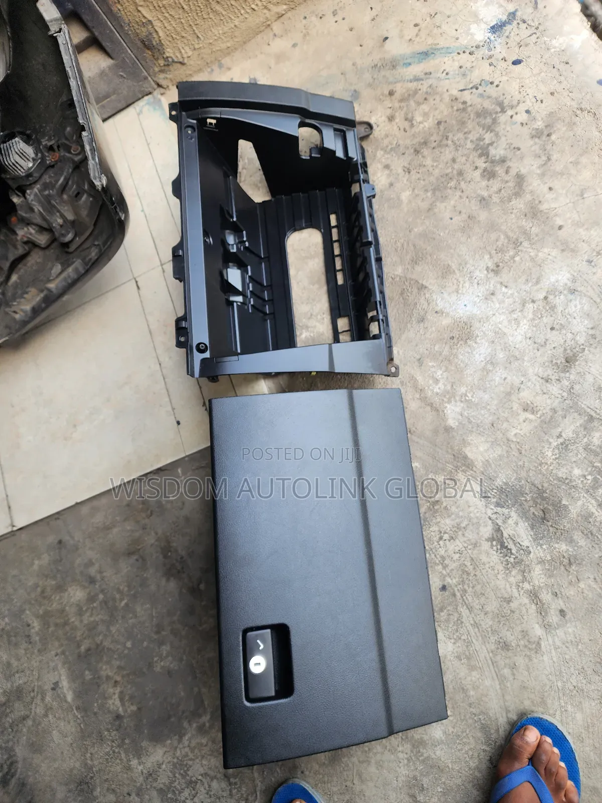 Ccomplete Dashboard Pigeon Hole For Land Cruiser 2017-2022