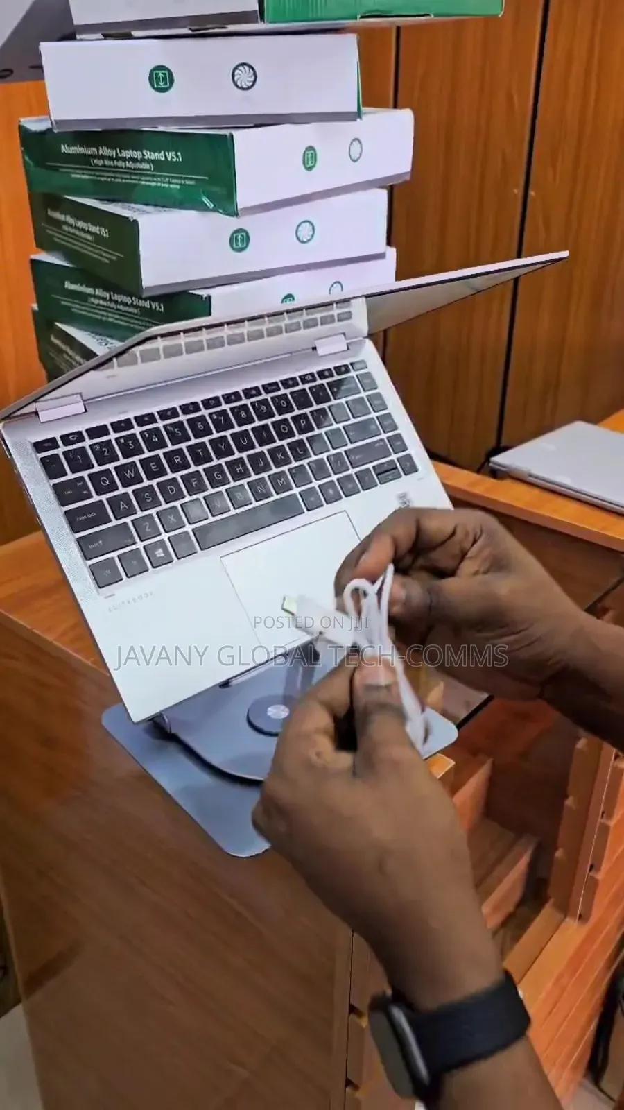 Metal Rotational Laptop Stand With Fan