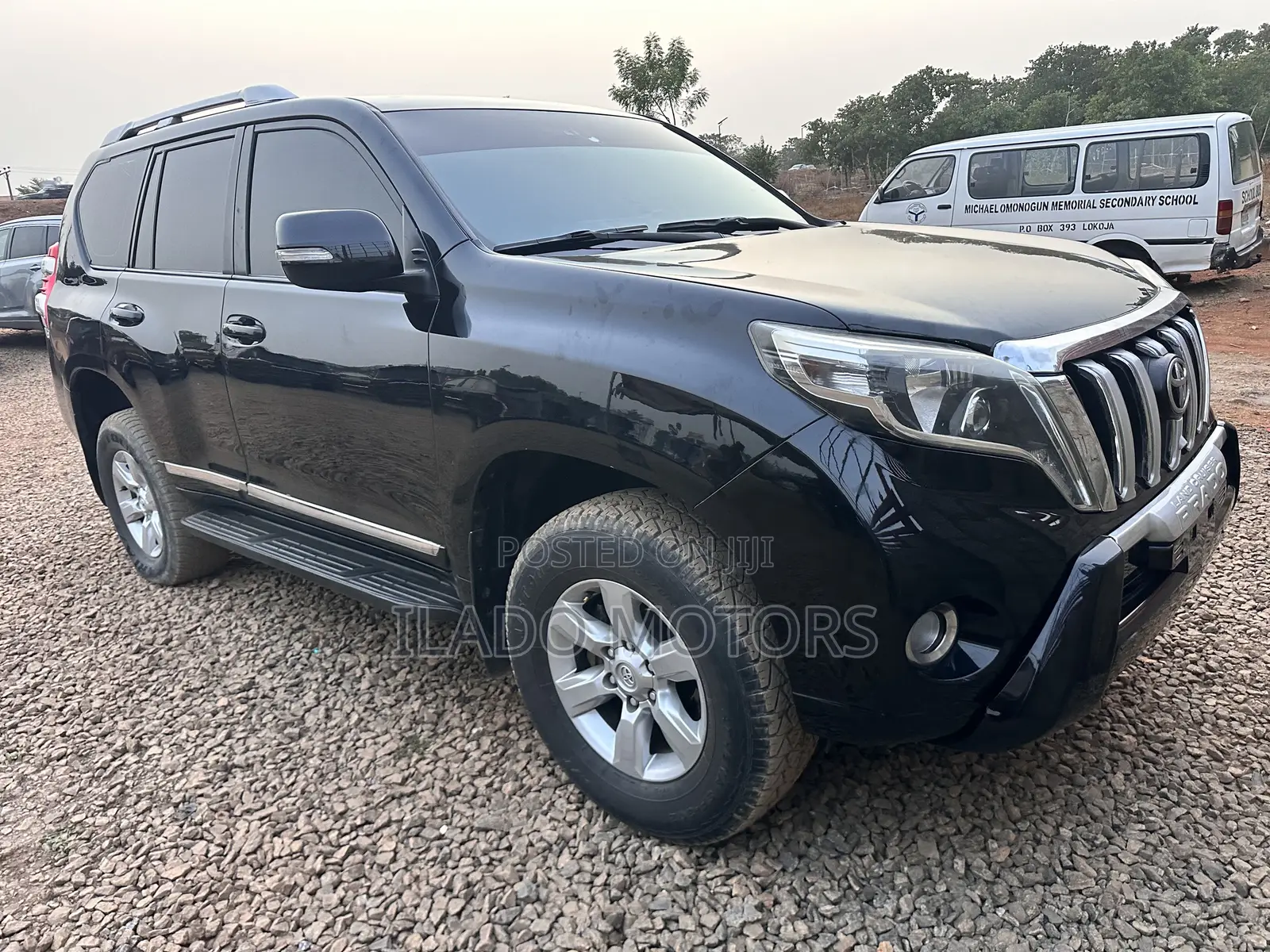 Toyota Land Cruiser Prado 2015 Black