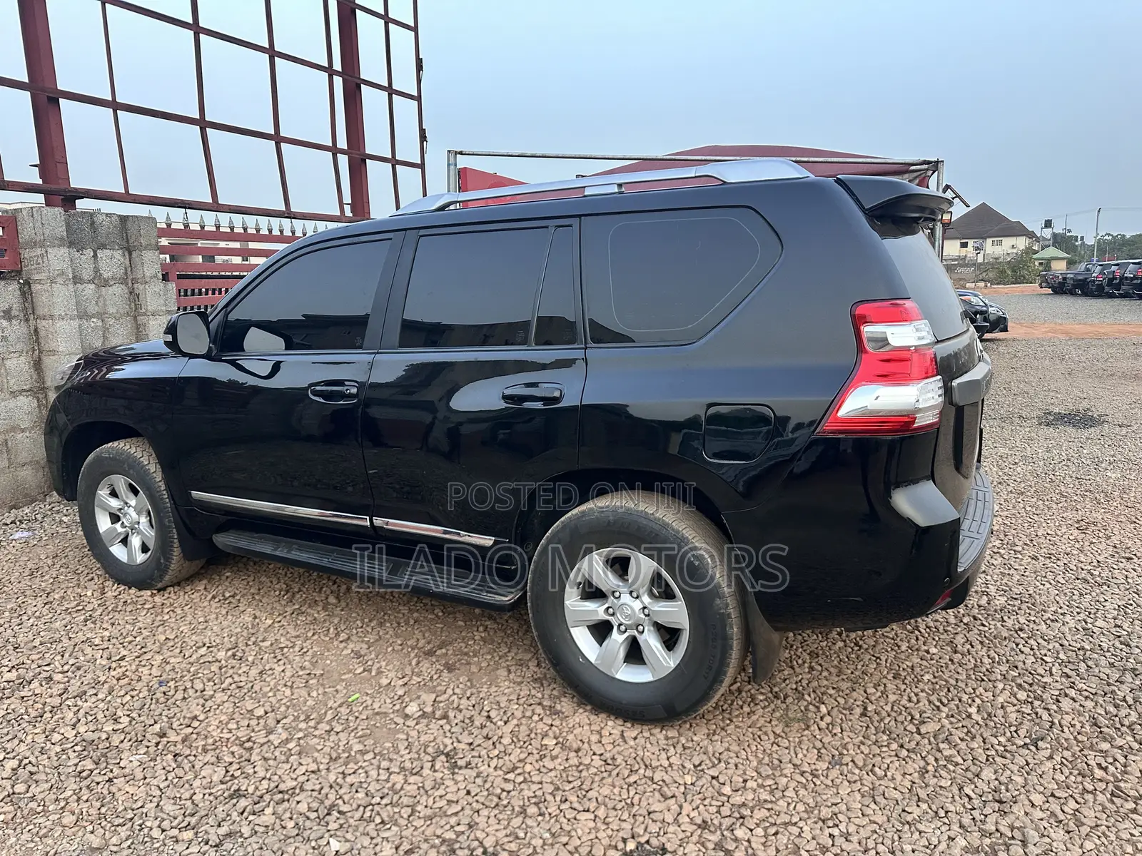 Toyota Land Cruiser Prado 2015 Black