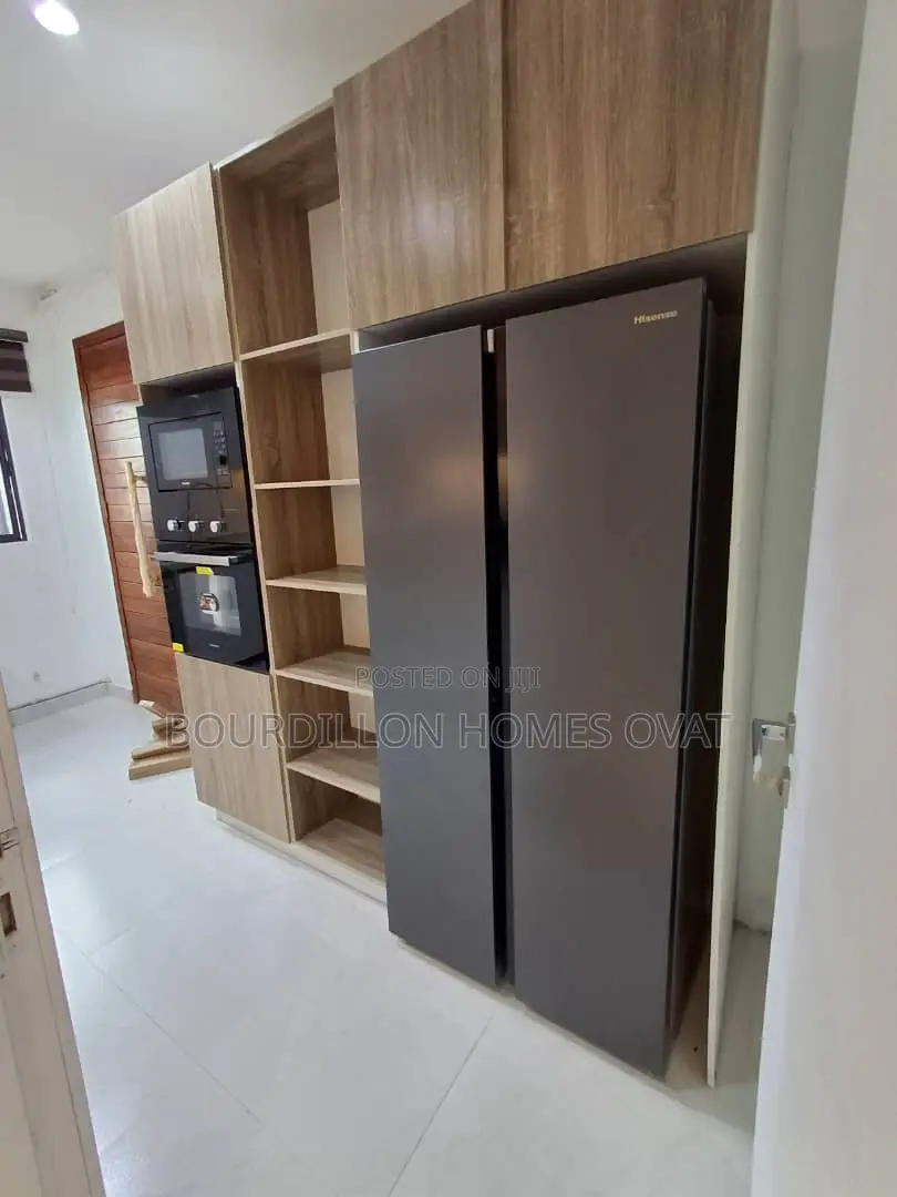 Furnished 4bdrm Maisonette in Lekki Phase 1 for rent