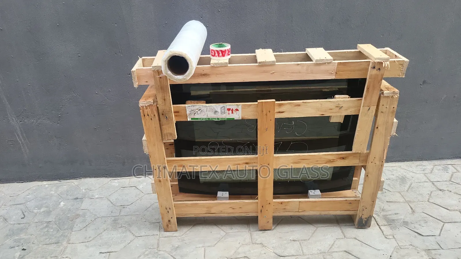 Safe Package Panoramic Roof Glass Waybill Delivery