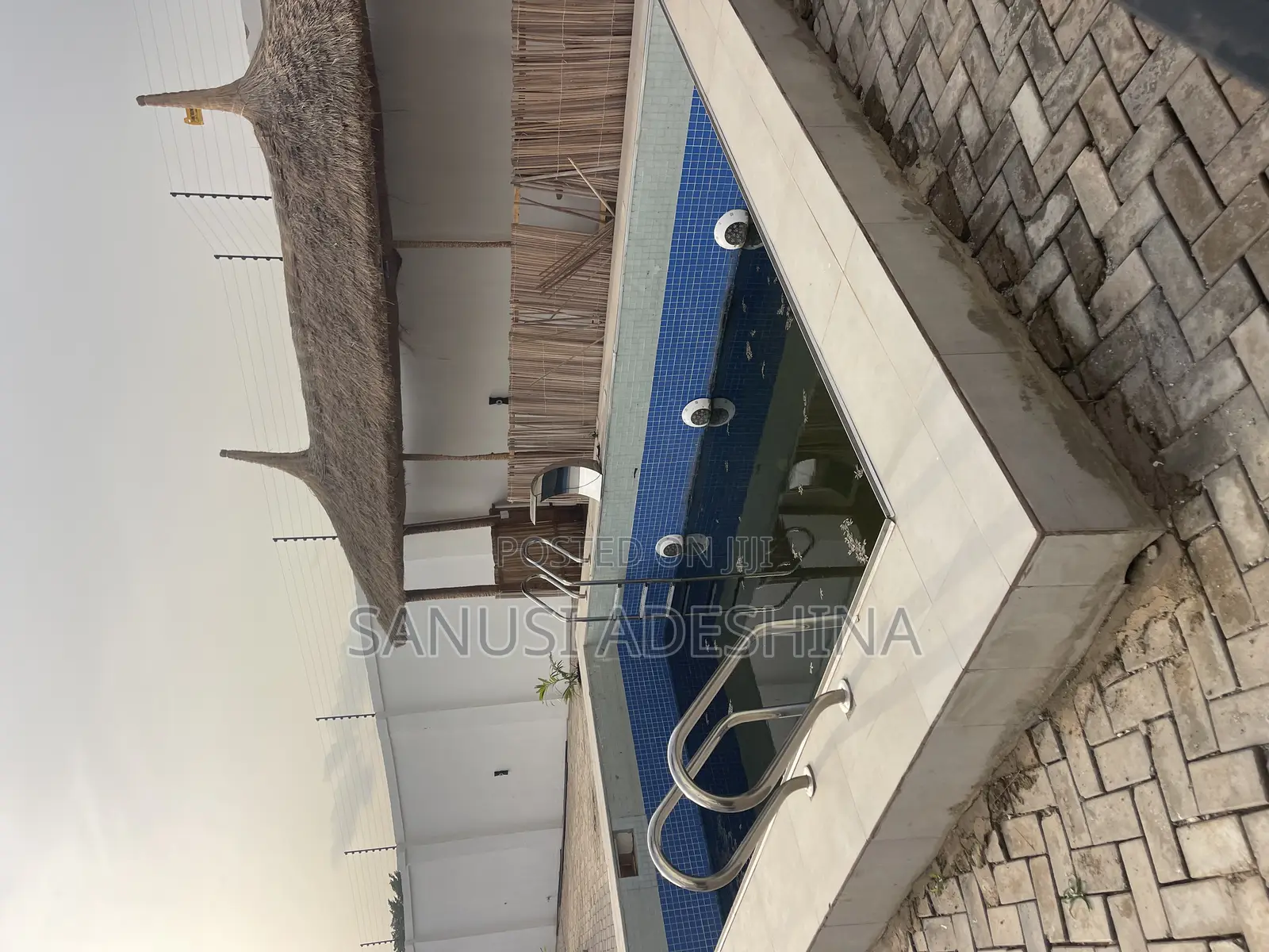 5bdrm Duplex in Jahi Gilmore Fct for sale