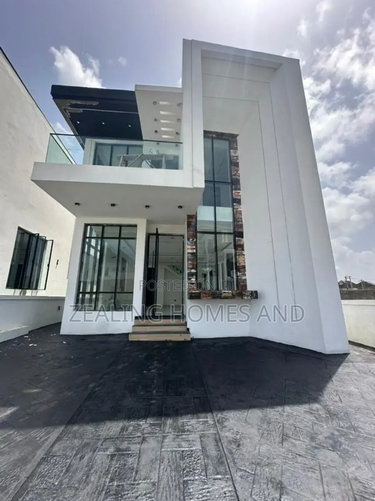 Furnished 5bdrm Duplex in Chevron, Lekki for sale