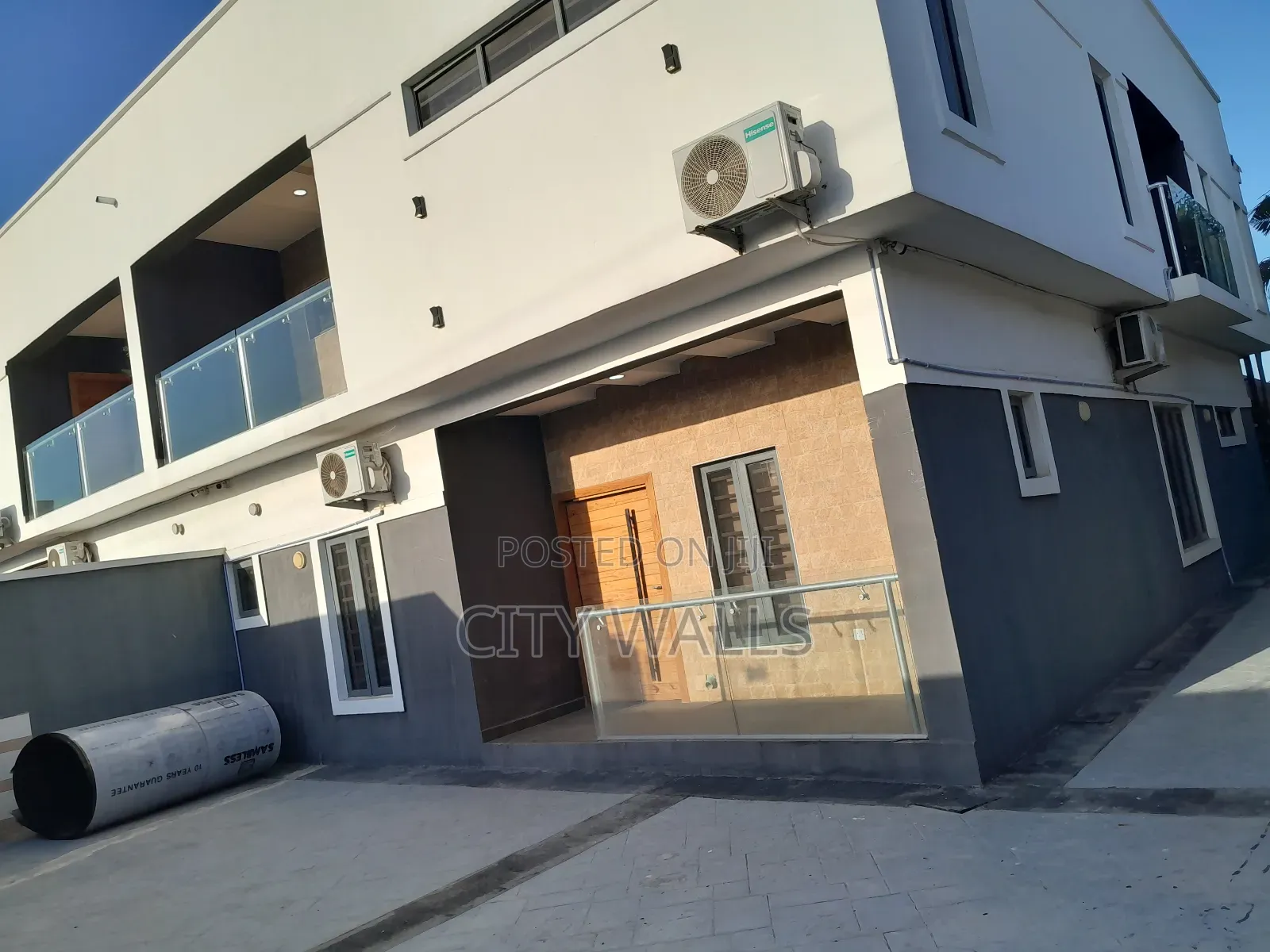 Tastefully Furnished 4bedroom Duplex