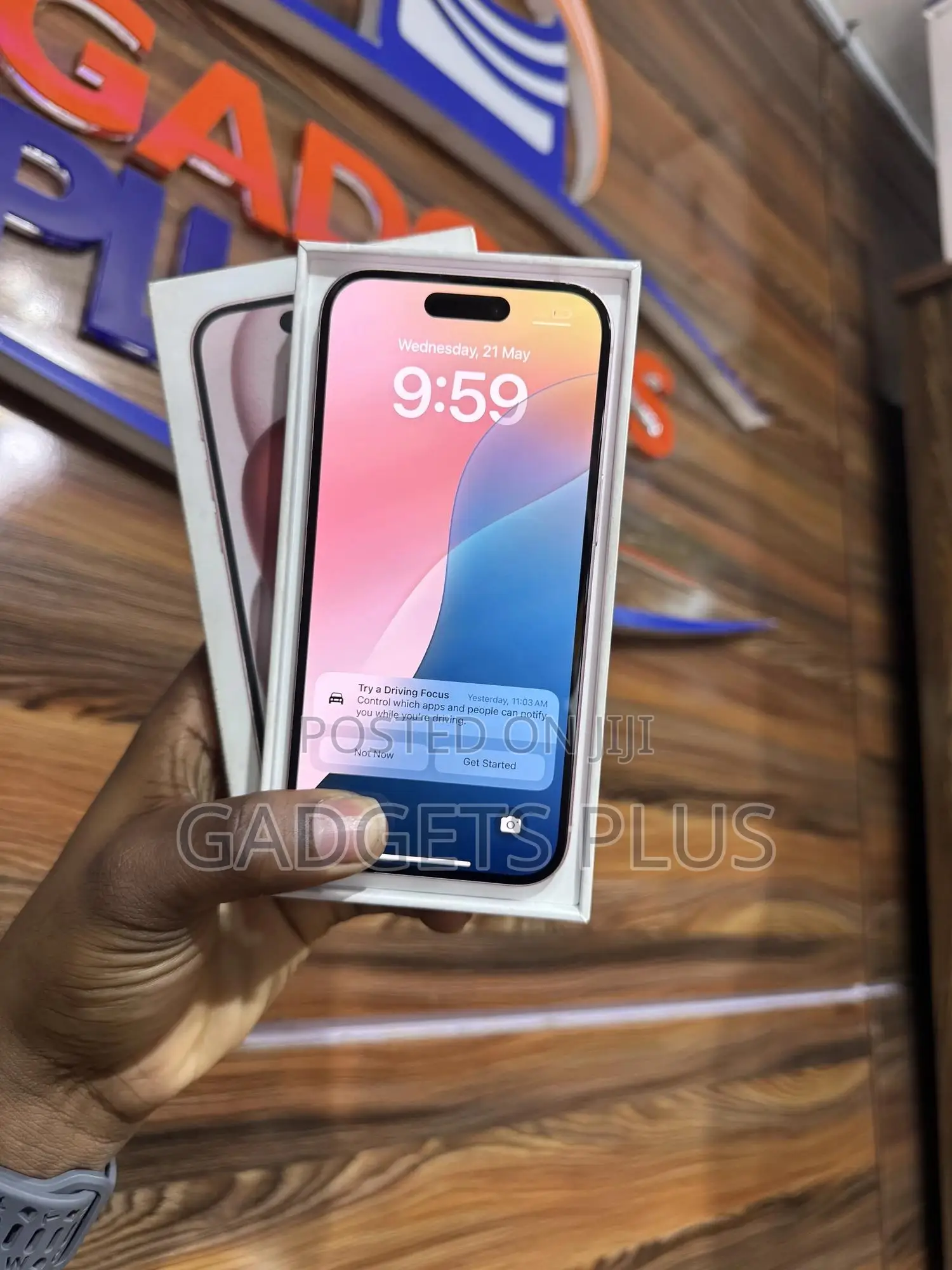 Apple iPhone 15 128 GB Pink