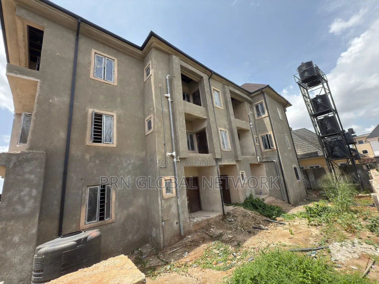 3bdrm Block of Flats in Hilltop Estate, Owerri for sale
