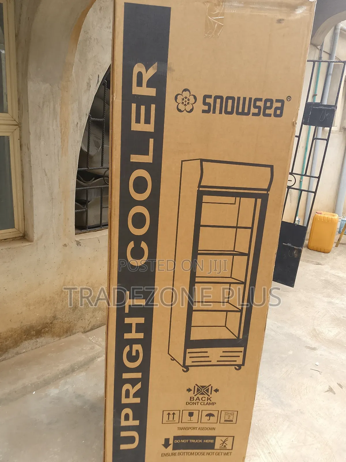 Snow Burst 300l Snowsea Showcase Chiller