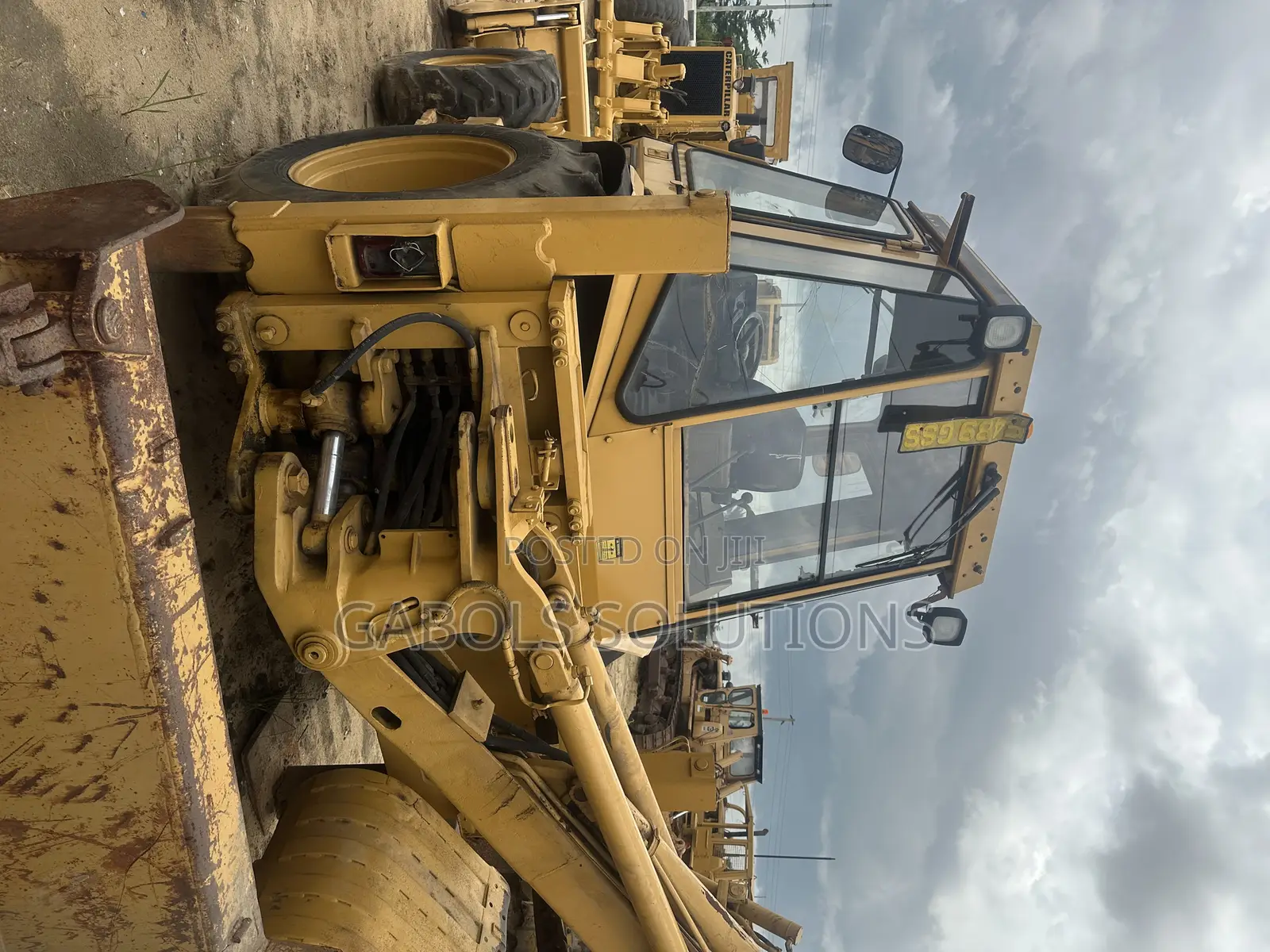 Tokunbo Caterpillar Backhoe