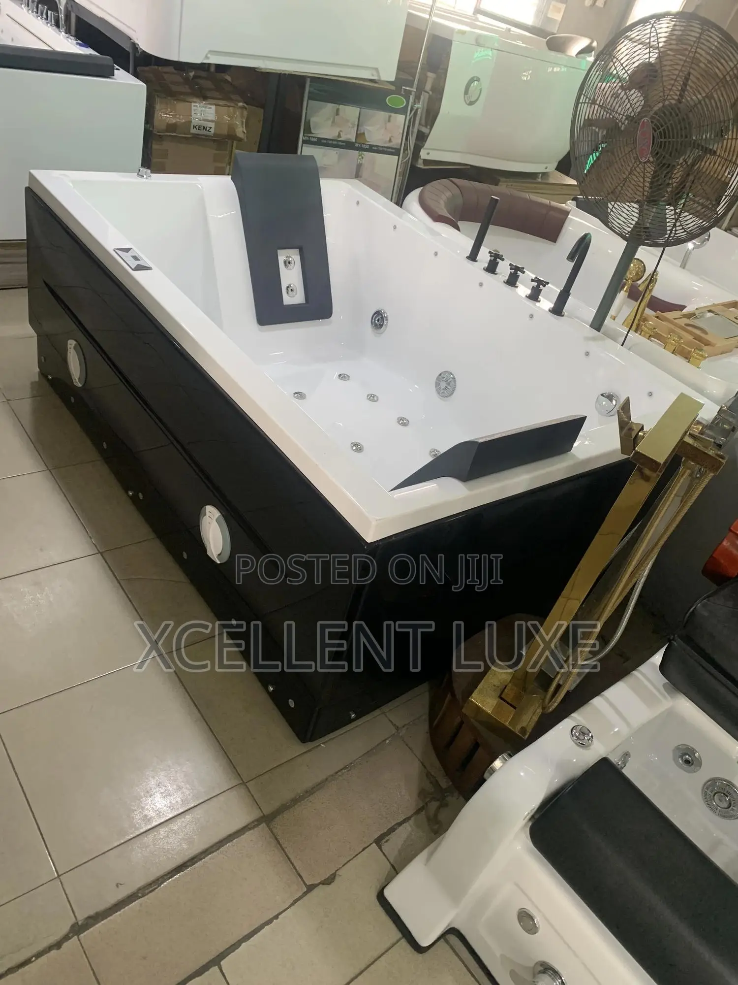 Executive Double Spa Massage Jacuzzi Bathtub With 3 Panels
