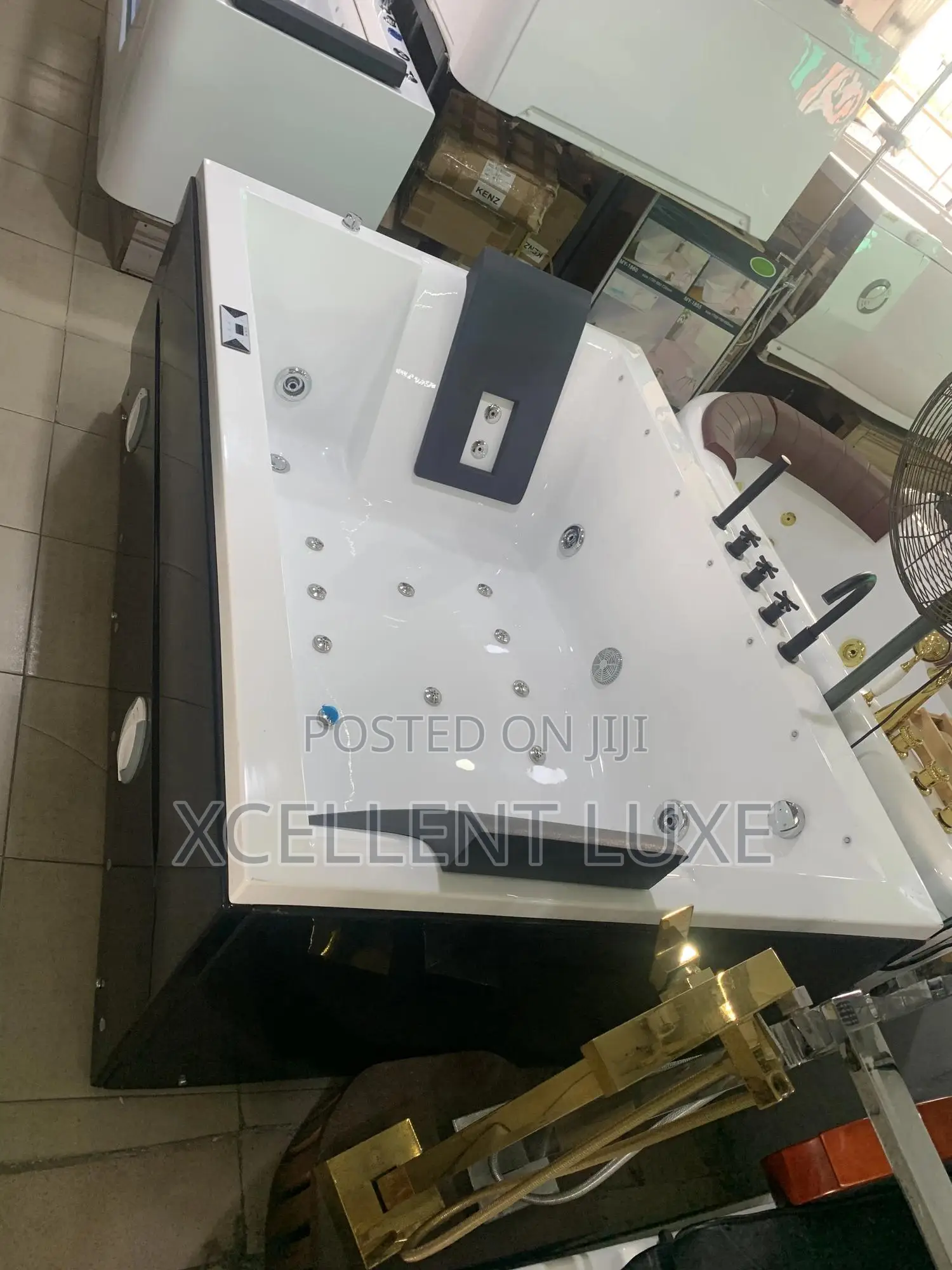 Executive Double Spa Massage Jacuzzi Bathtub With 3 Panels