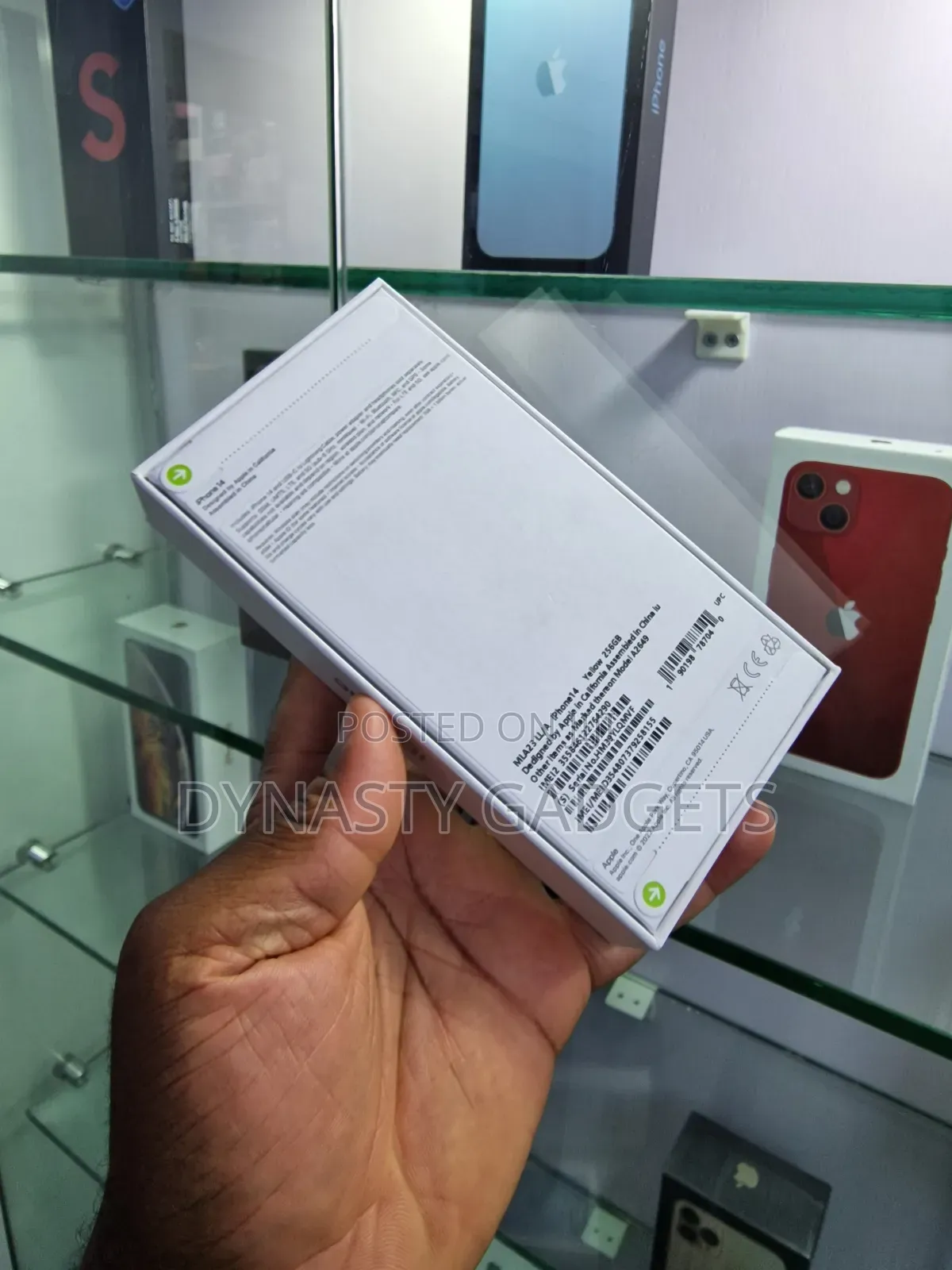 New Apple iPhone 14 128 GB Yellow