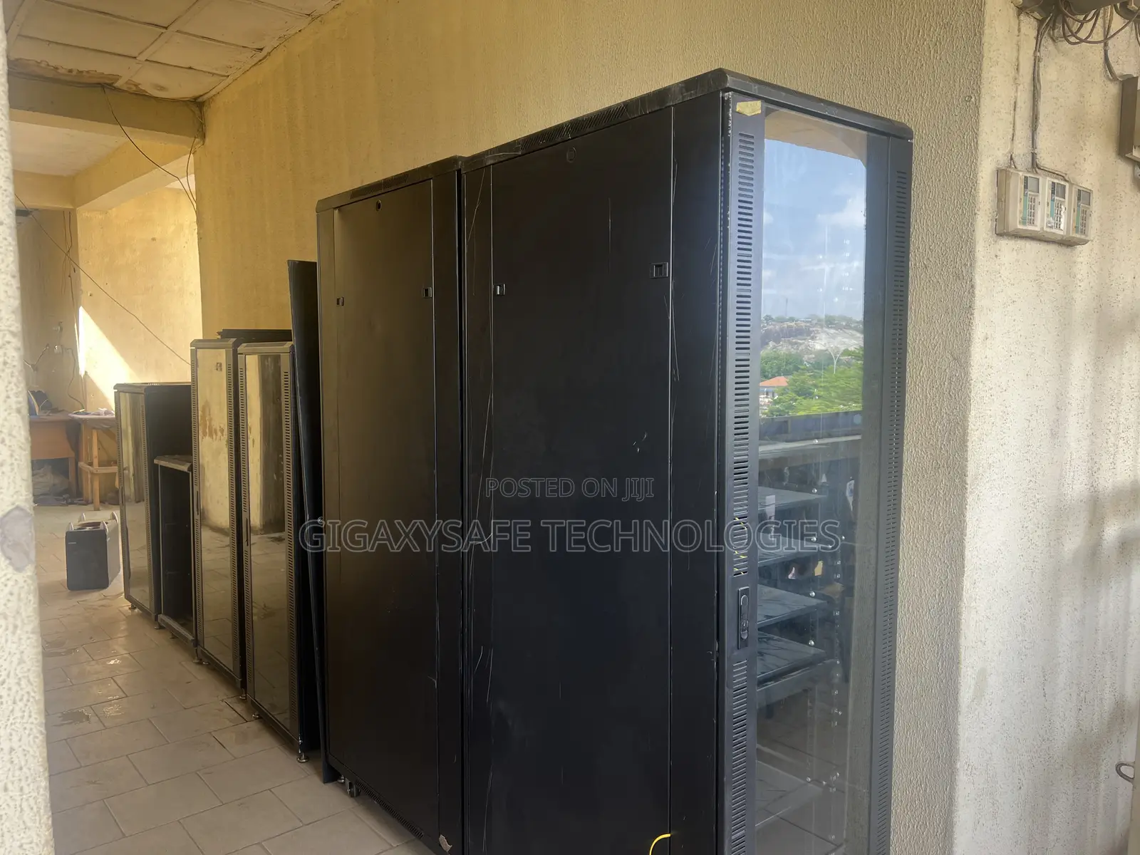 Systimax 42u/32u/22u 600x1000 Server Rack Enclosure Cabinet