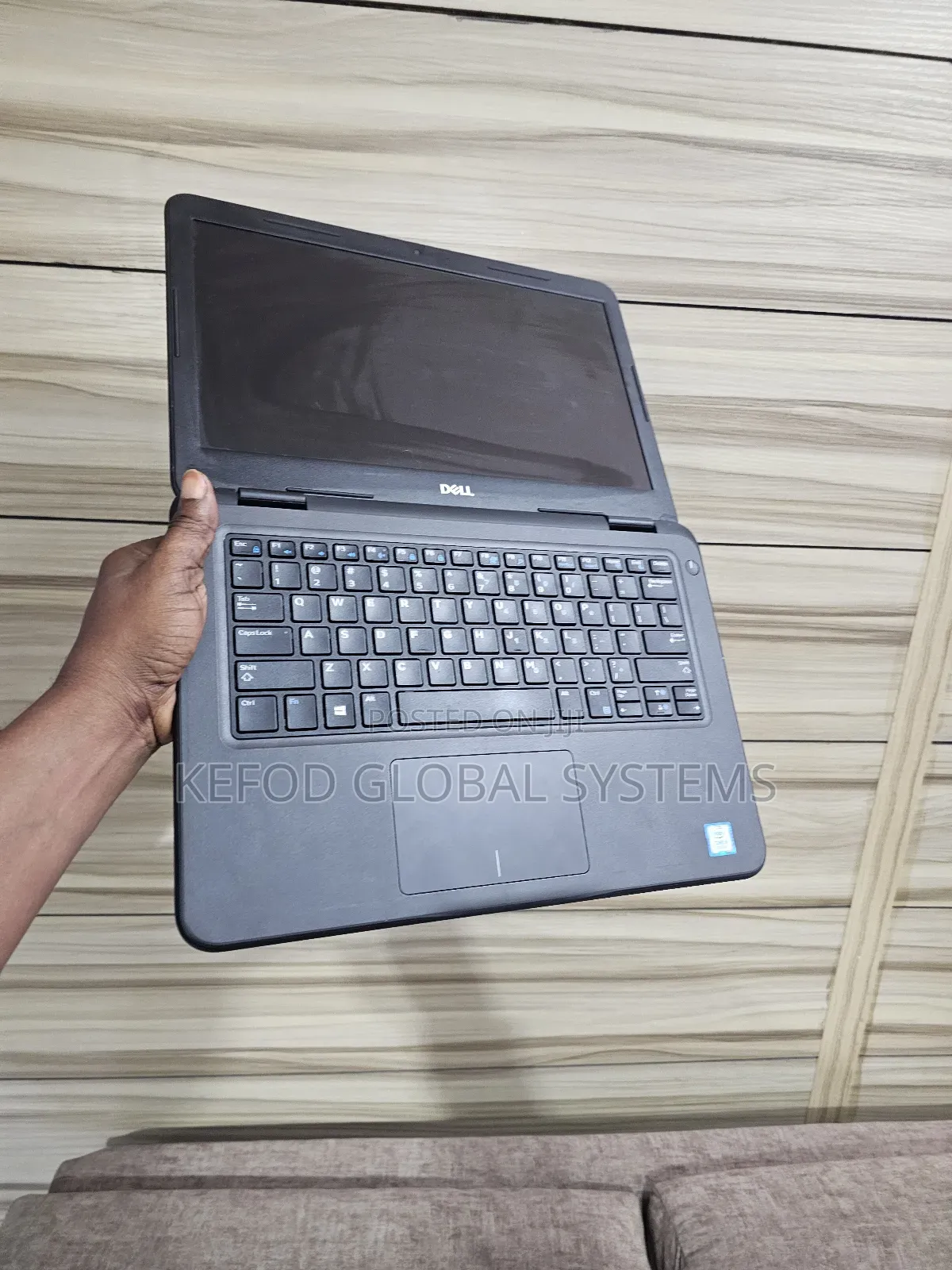 Laptop Dell Latitude 3310 8GB Intel Core I5 SSD 256GB
