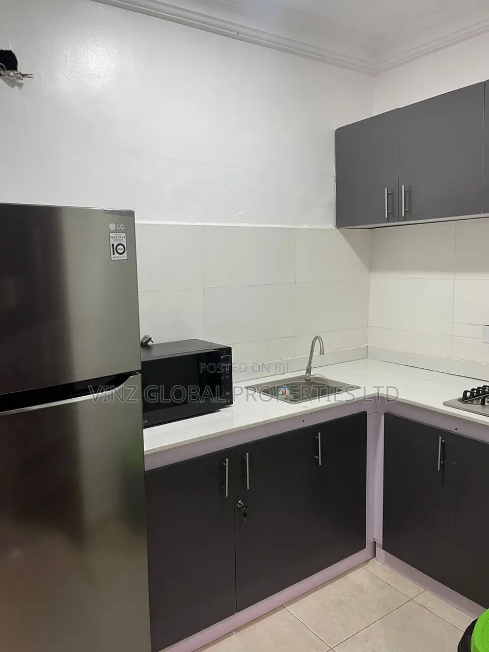 One Bedroom Luxury Apartment With Excellent Facilities