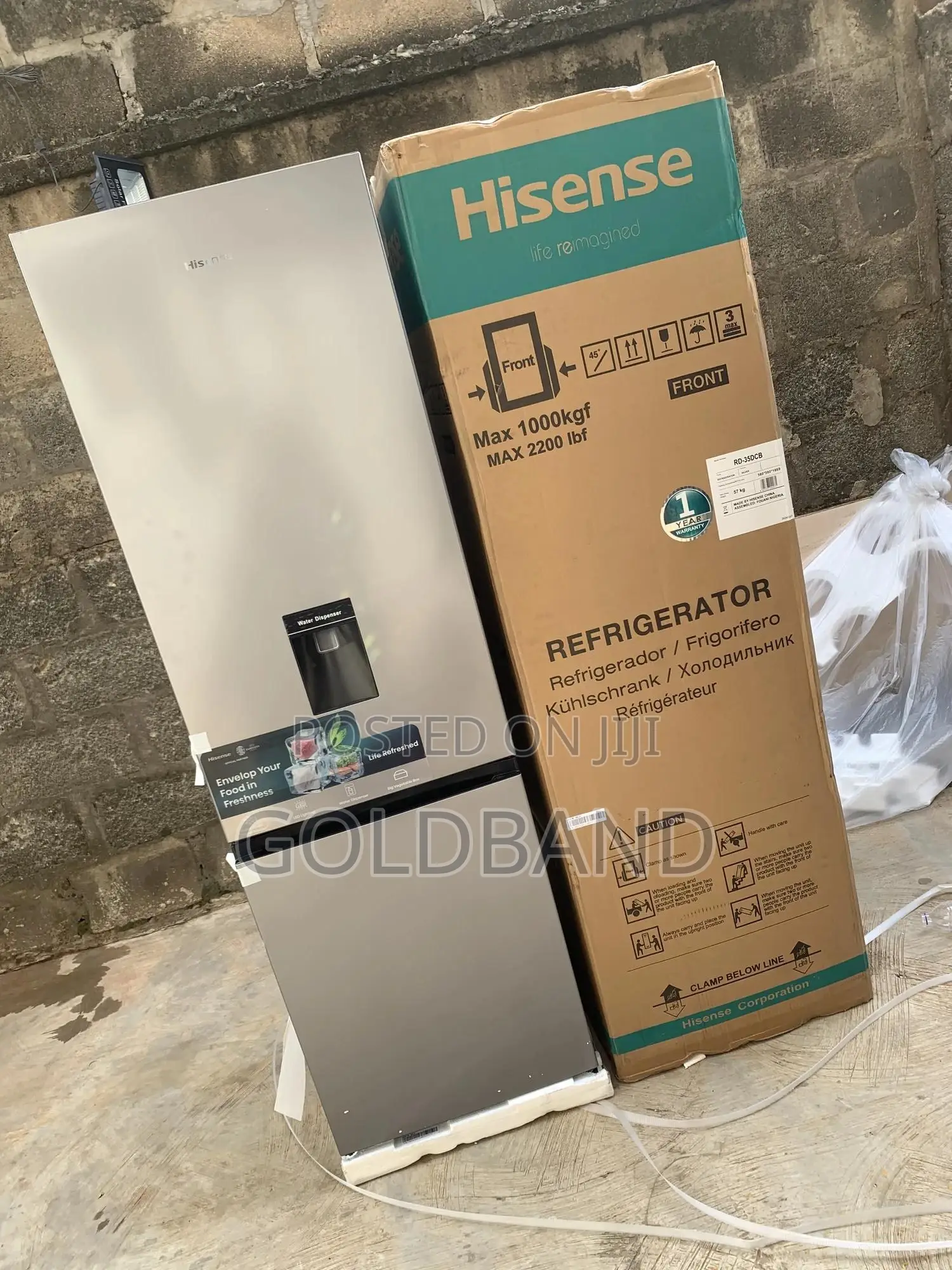 Frost-Free Hisense 264l Bottom Freezer Fridge + Led Interior