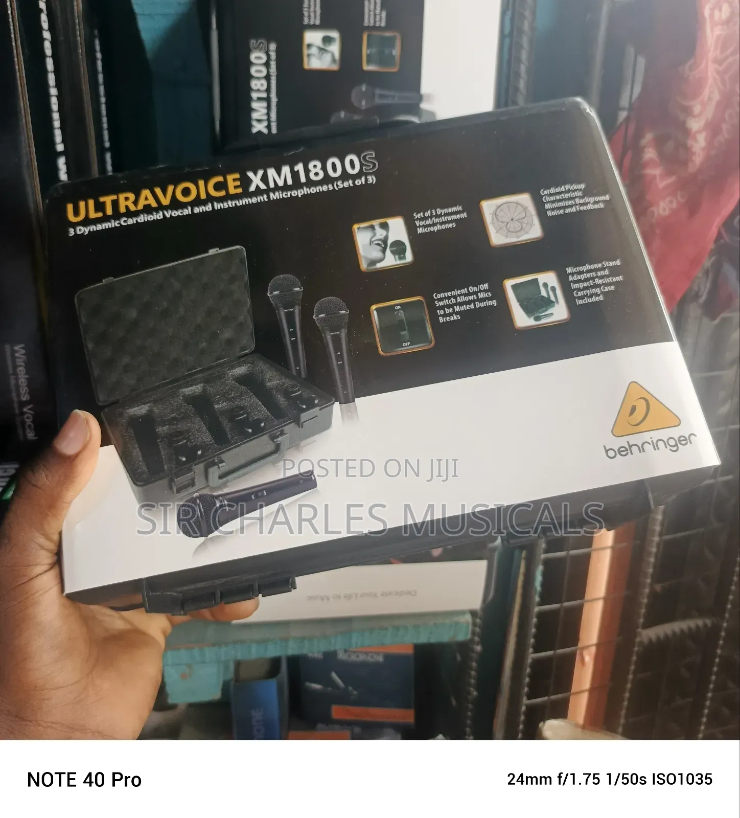 Behringer Ultravoice Xm1800s Professional Wired Microphone